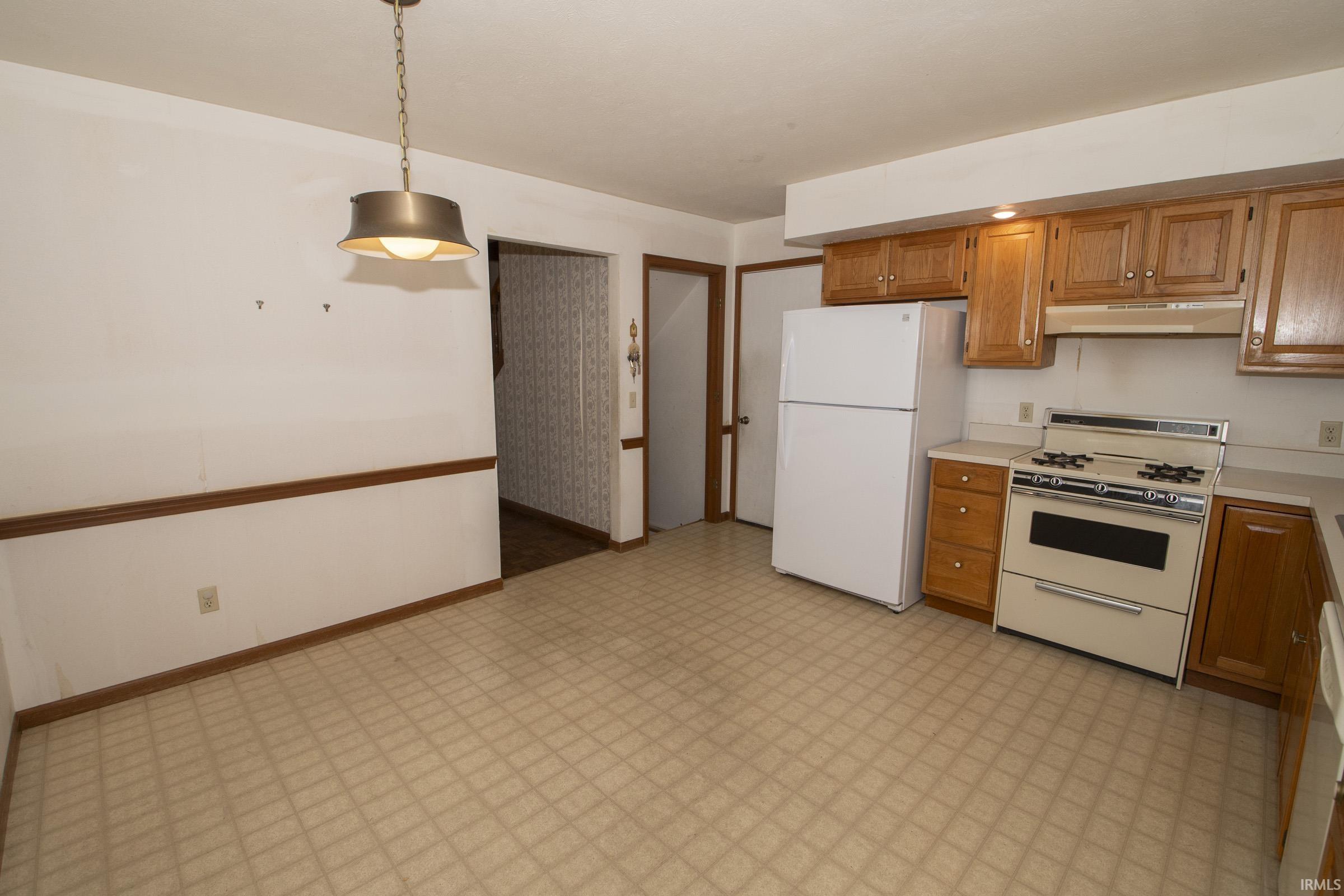 Photo 10 of 59322 Teaberry Court