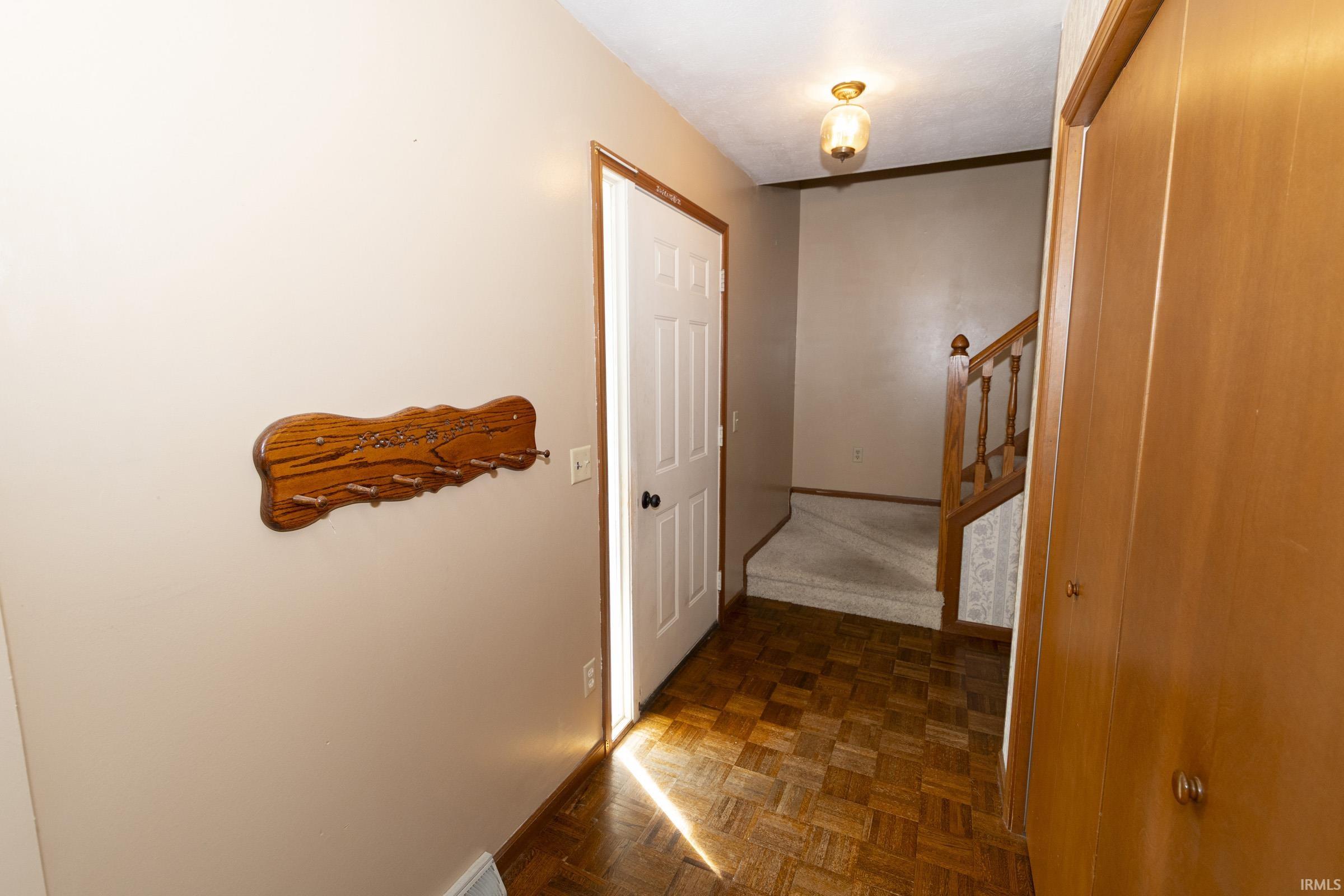 Photo 11 of 59322 Teaberry Court