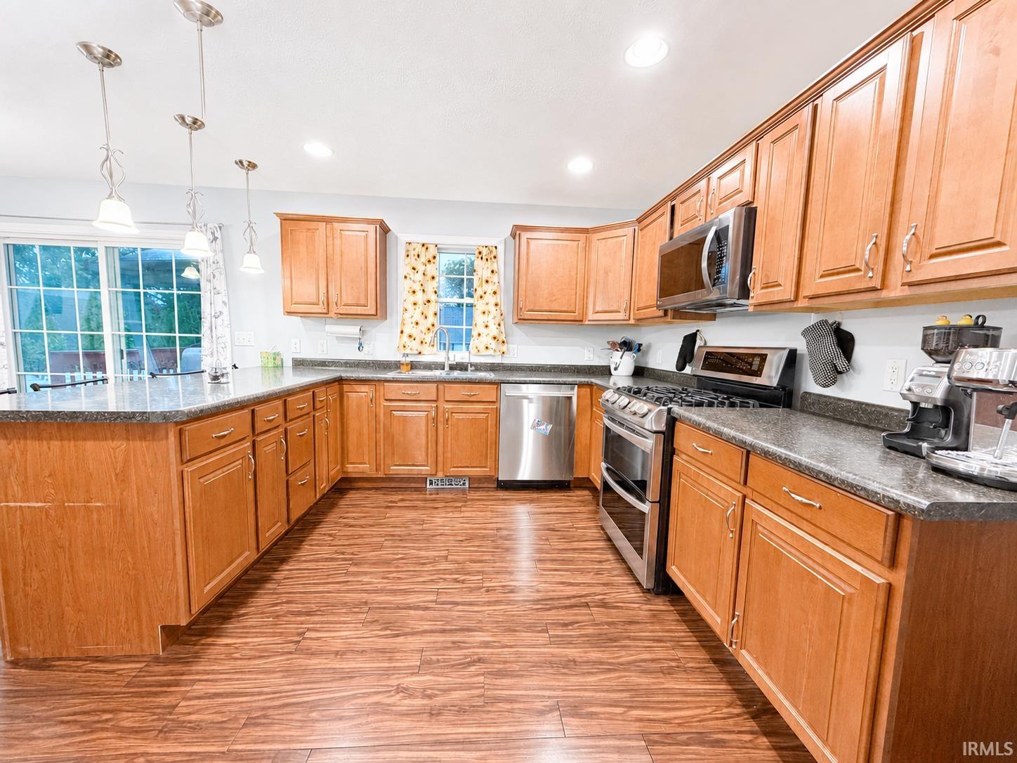 Homes for sale in De Motte, IN | 1604 Hickory St, De Motte, IN 46310 | MLS# 202622758