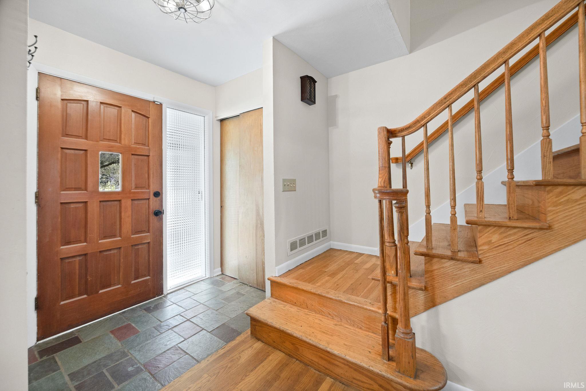 2nd image of 204 Chippewa St, West Lafayette, IN 47906 | MLS# 202623079