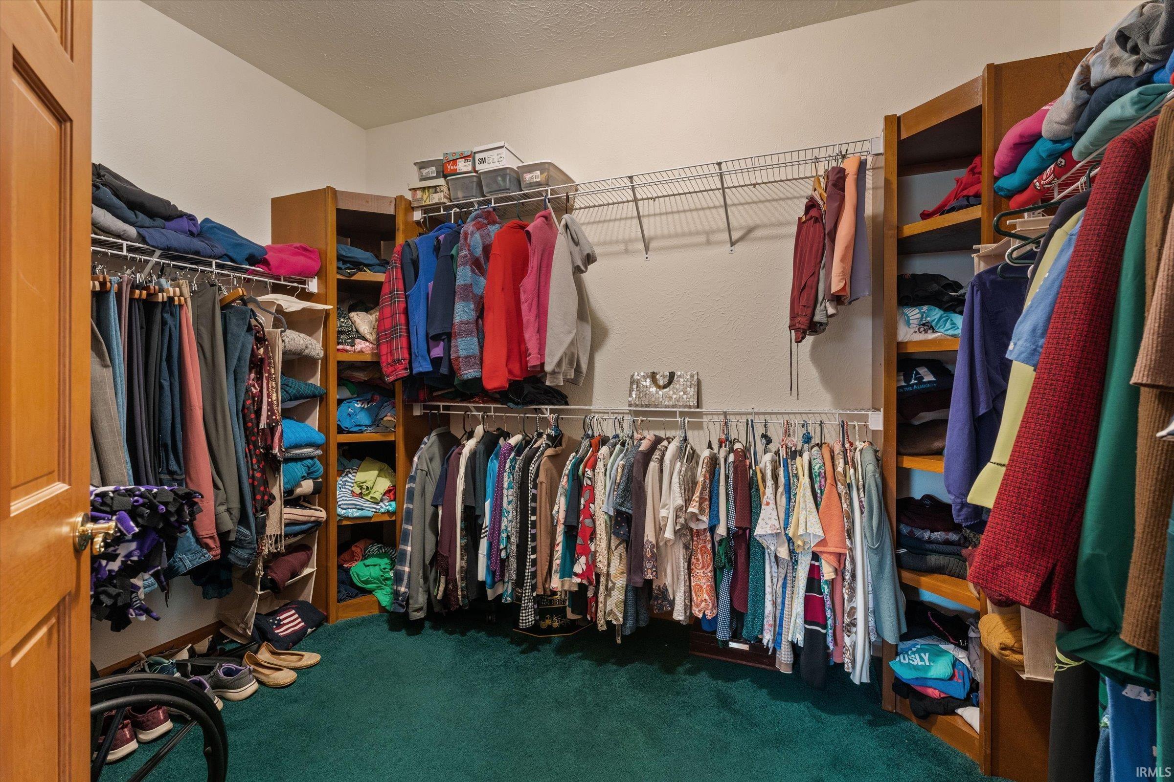 Walk In Closets