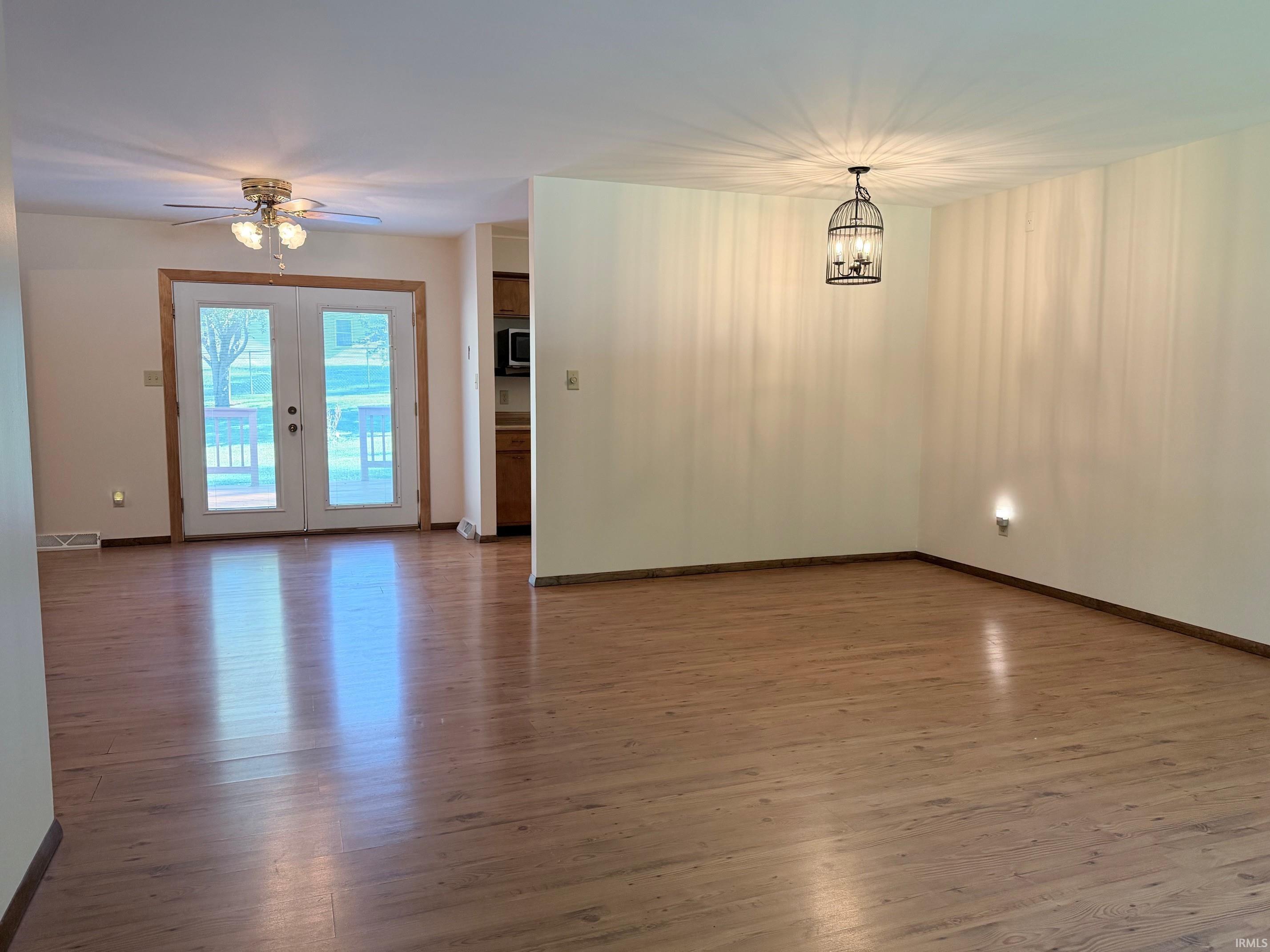 Photo 4 of Manufactured home for sale at 3711 W Tapp Rd, Bloomington, IN 47403 | MLS# 202623187 | Listing updated on 2026-10-05