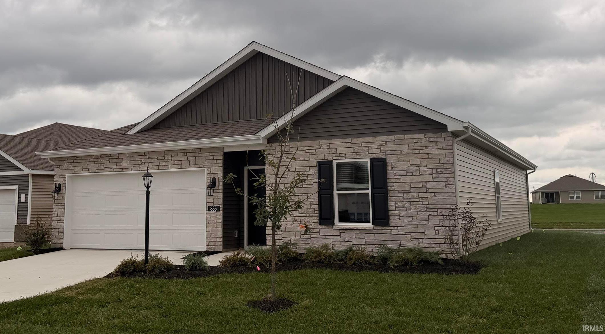 Photo 2 of Sale Pending at 855 Catesby Ct, Fort Wayne, IN 46818 | MLS# 202623501 | Listing updated on 2026-09-21