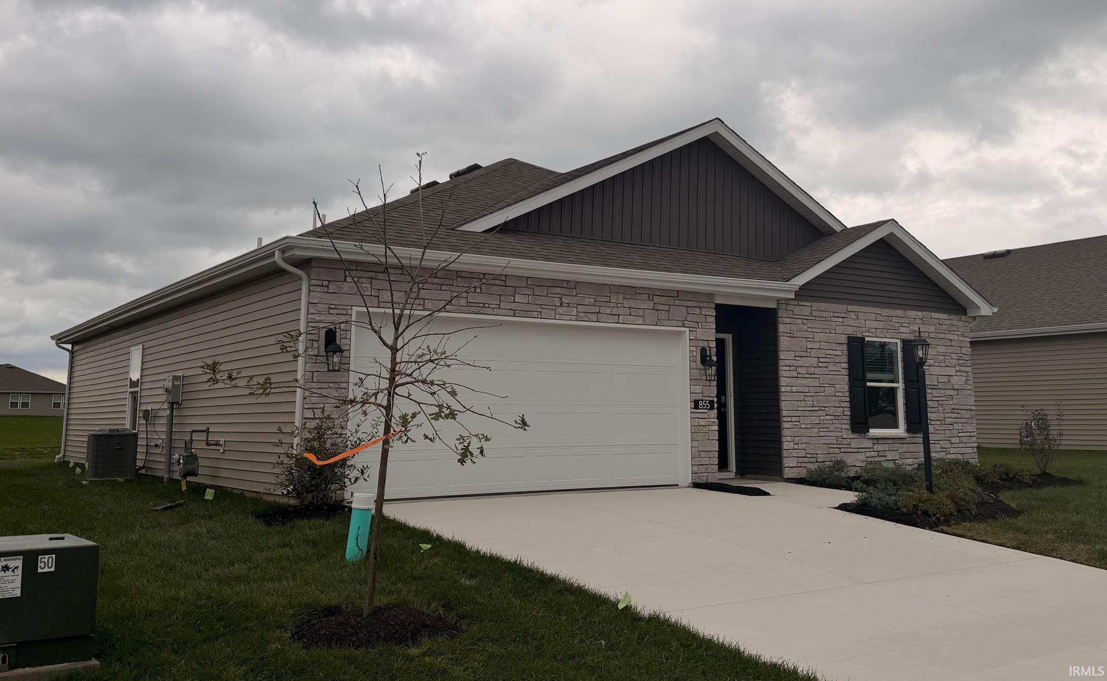 Photo 3 of Sale Pending at 855 Catesby Ct, Fort Wayne, IN 46818 | MLS# 202623501 | Listing updated on 2026-09-21
