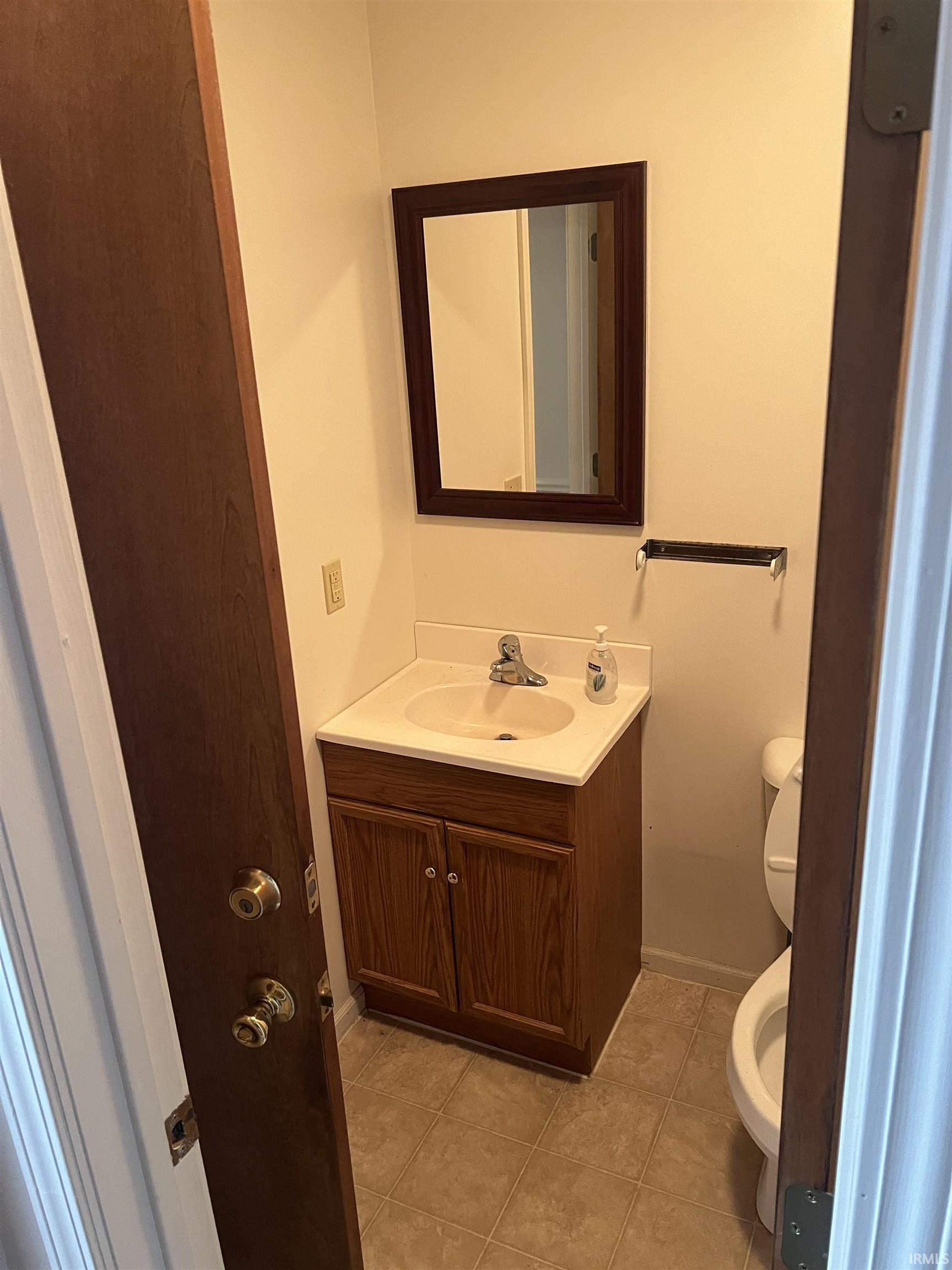 Photo 9 of 528 S 13th Street
