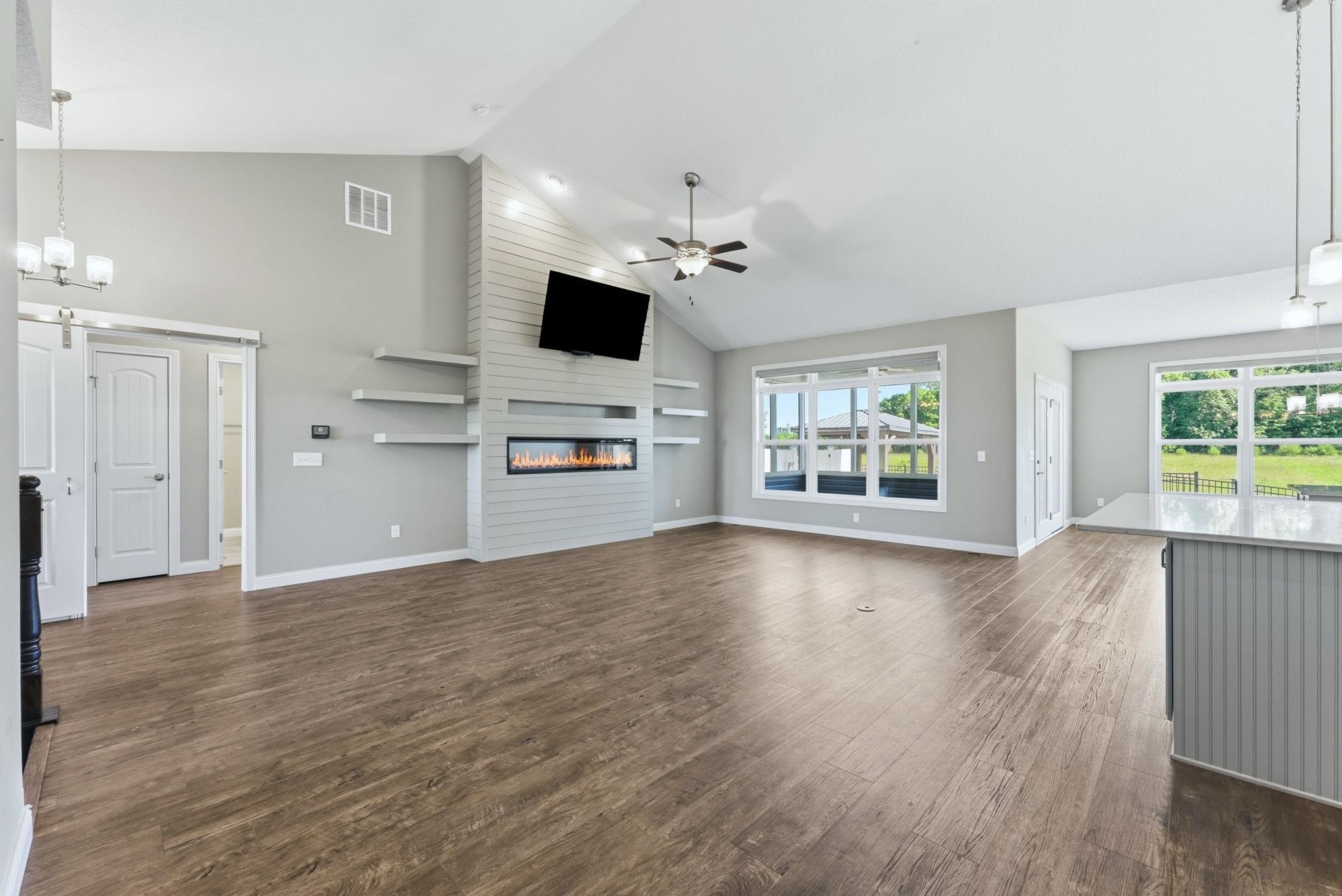 Homes for sale in Laotto, IN | 10015 E 400 S Rd, Laotto, IN 46763 | MLS# 202623777