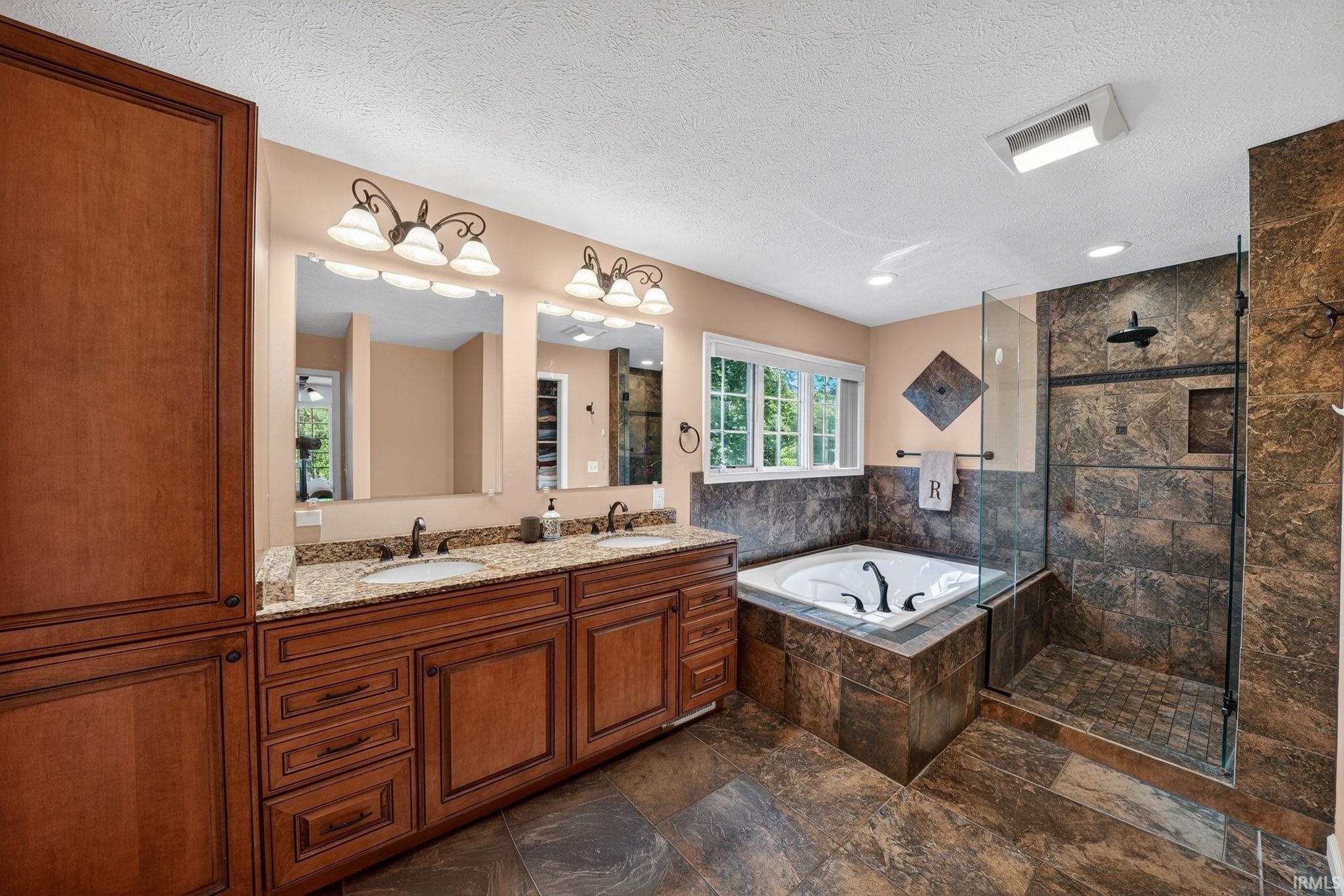 Primary Bathrom