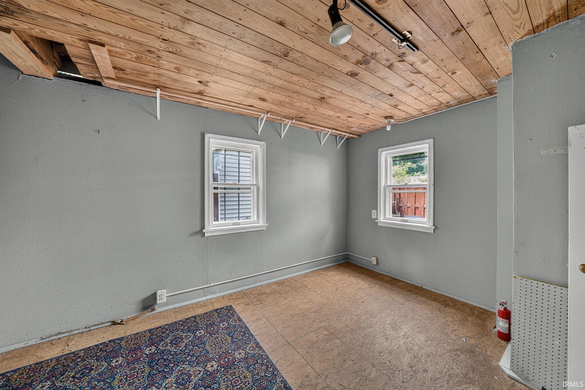 Bonus room with half bath