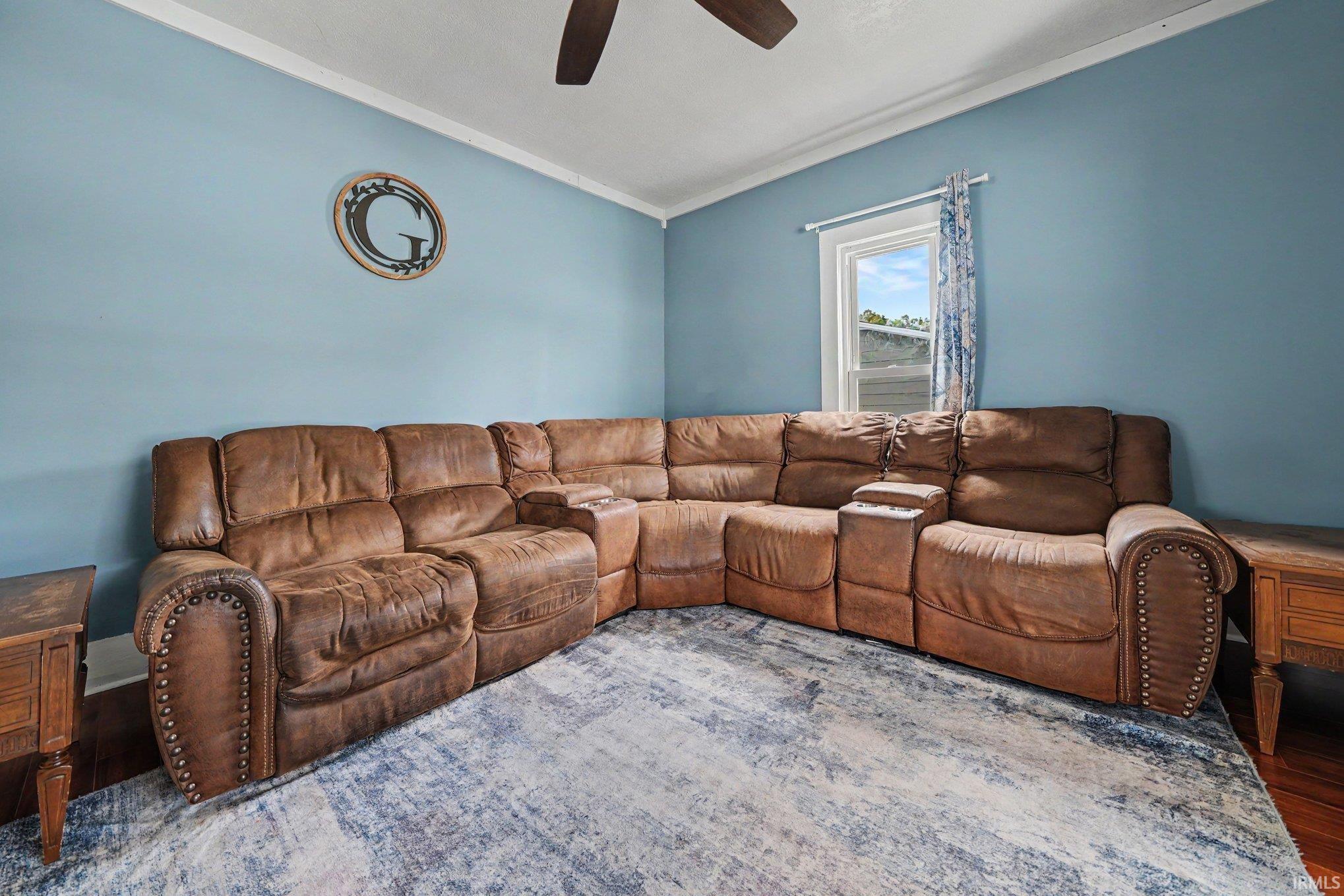 Photo 5 of 1031 N Huntington Street