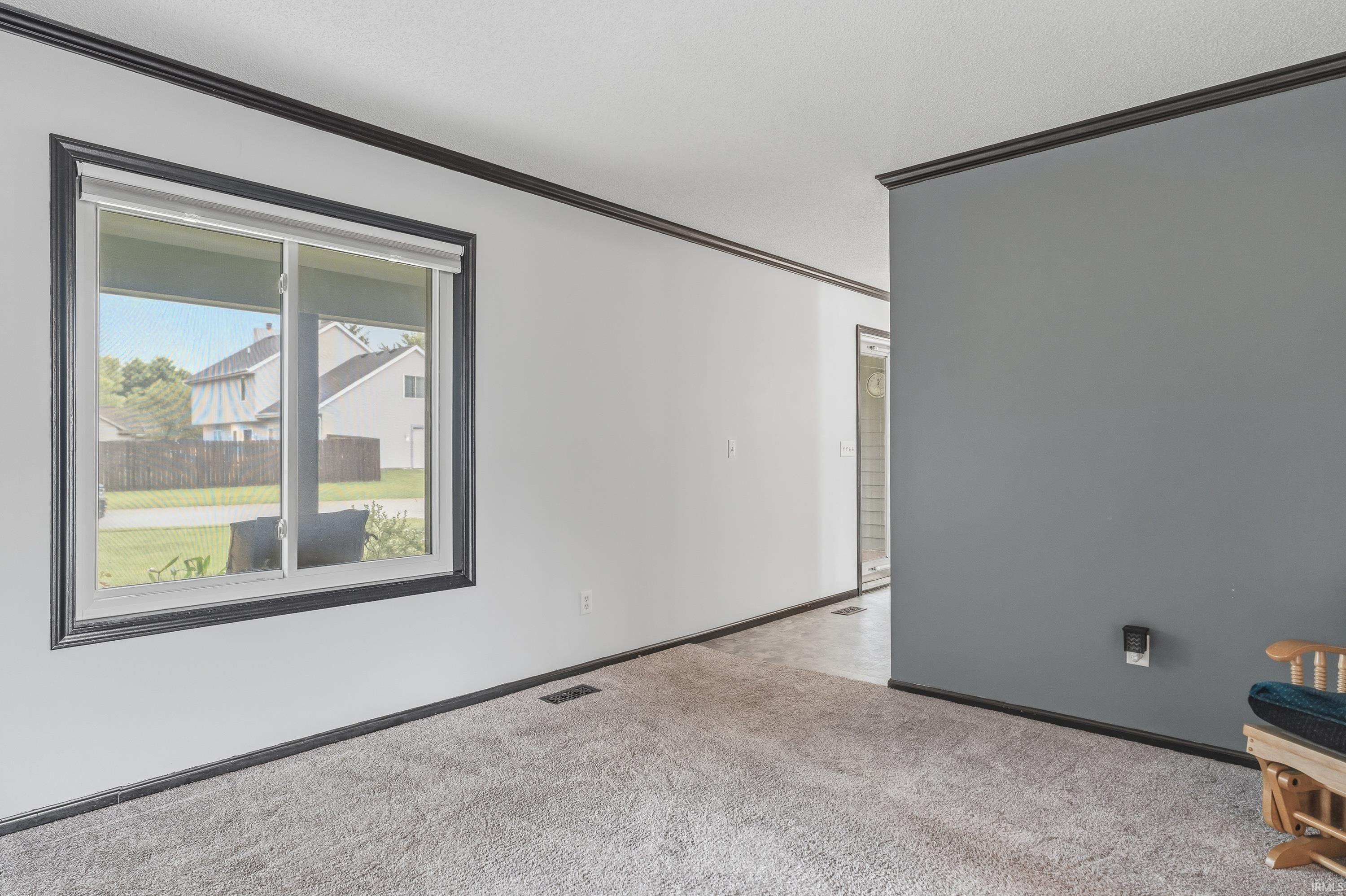 Photo 6 of 7211 Bent Willow Drive
