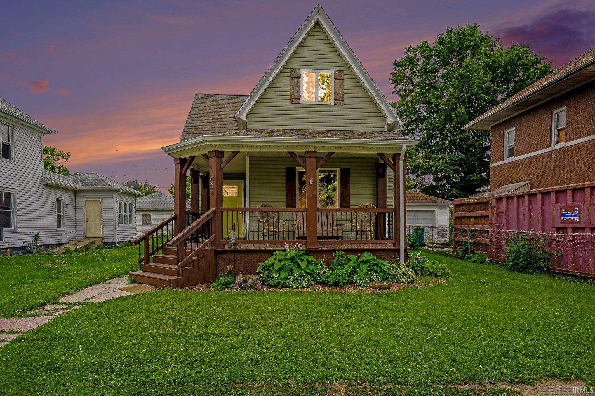 Homes for sale in Mishawaka, IN | 401 W 6Th St, Mishawaka, IN 46544 | MLS# 202623948
