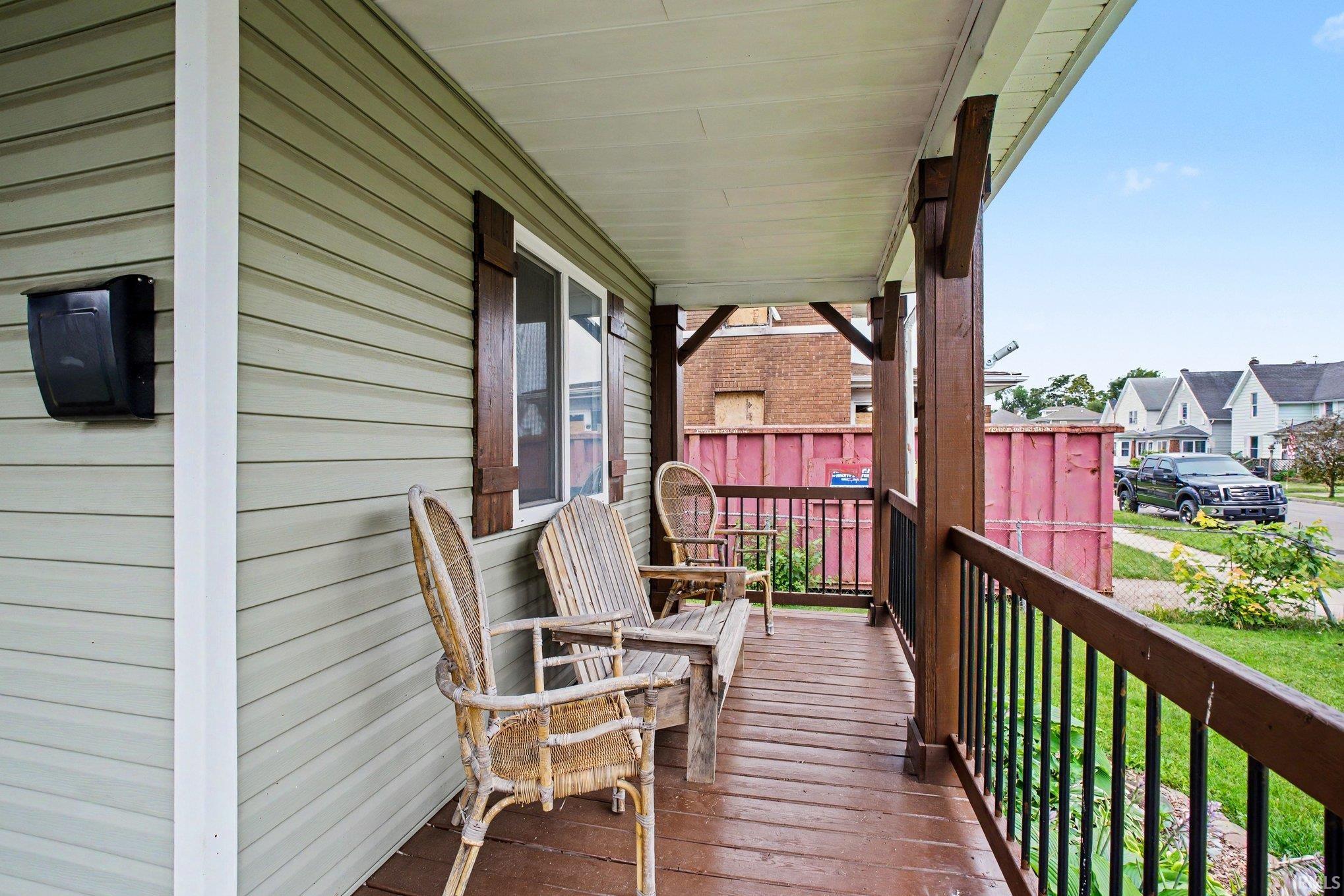 Homes for sale in Mishawaka, IN | 401 W 6Th St, Mishawaka, IN 46544 | MLS# 202623948