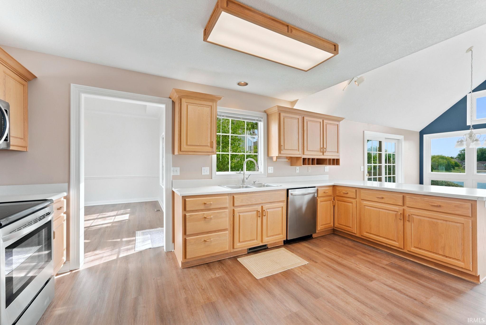 Photo 29 of 11128 Rockaway Drive
