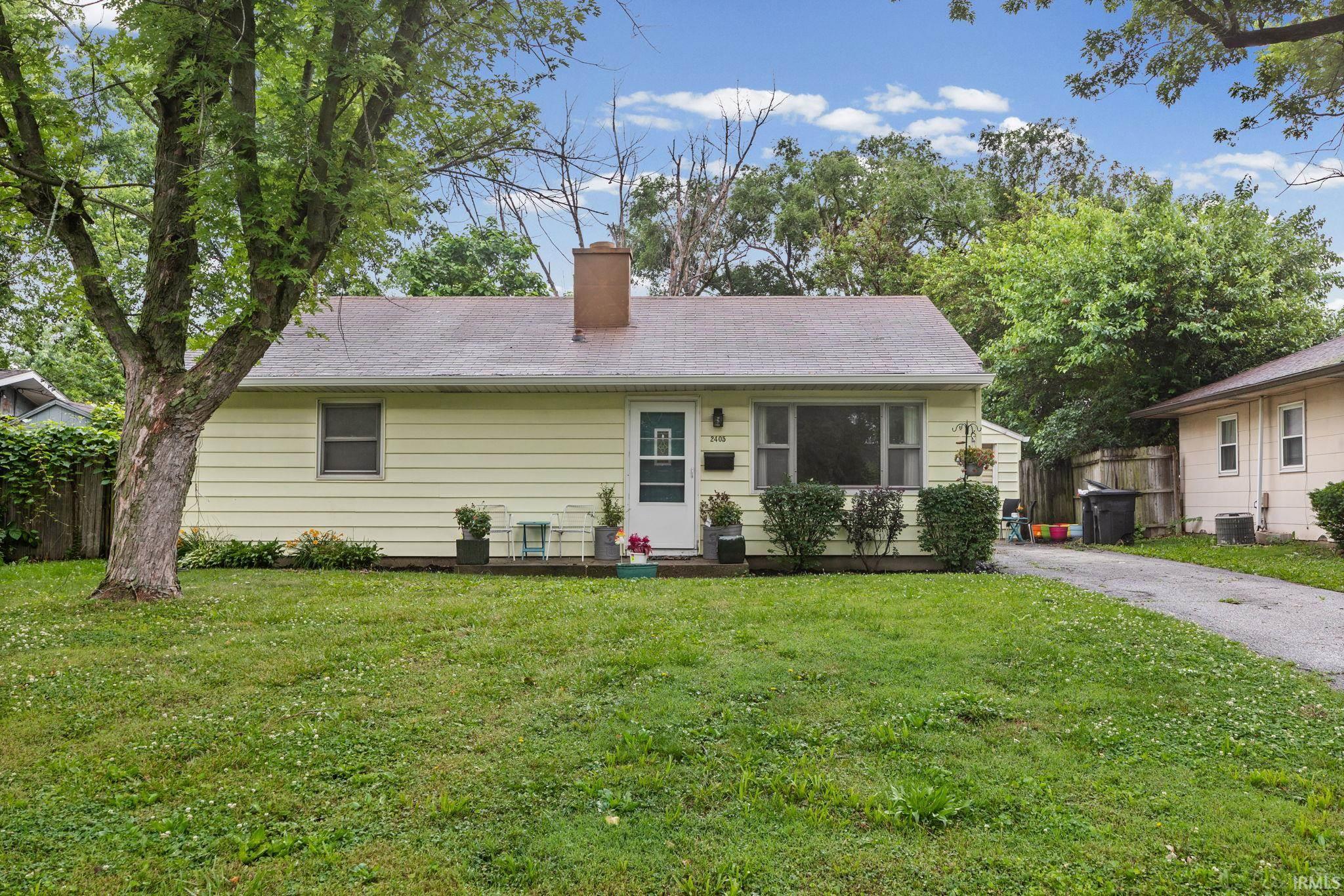 Homes for sale in Lafayette, IN | 2405 Foxhall Dr, Lafayette, IN 47909 | MLS# 202623981