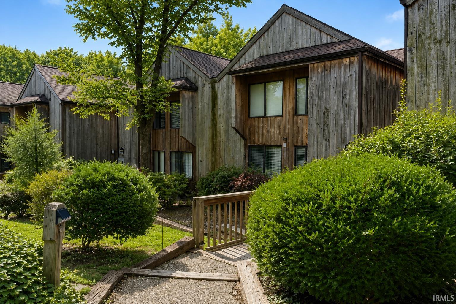 2nd image of 9525 S Pointe Lasalles Dr #86, Bloomington, IN 47401 | MLS# 202623993
