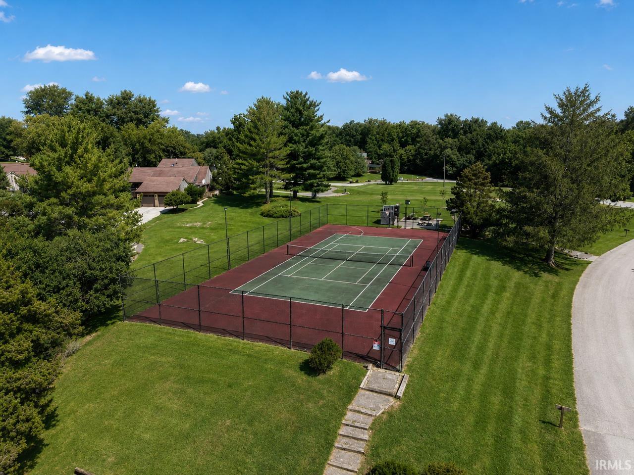22nd image of 9525 S Pointe Lasalles Dr #86, Bloomington, IN 47401 | MLS# 202623993