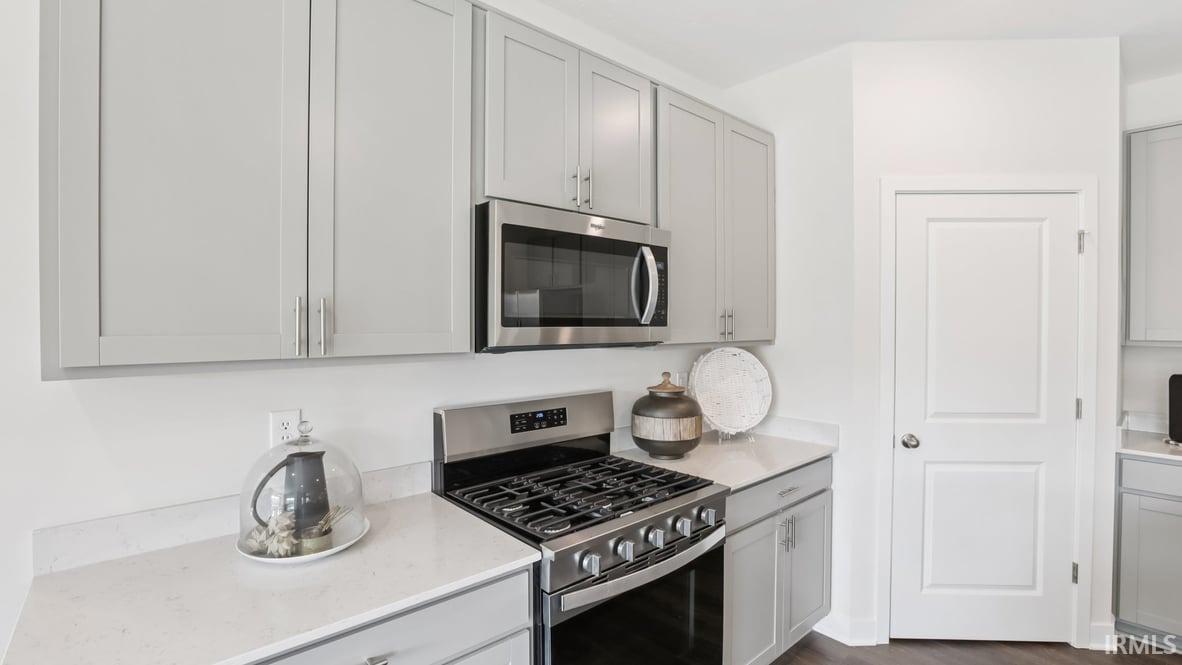 Photo 8 of 718 Atilla Way