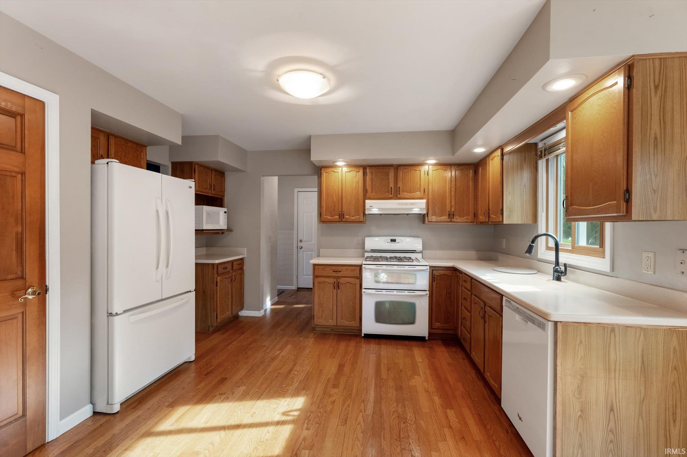 5th image of 51595 Harvester Dr, Granger, IN 46530 | MLS# 202624053