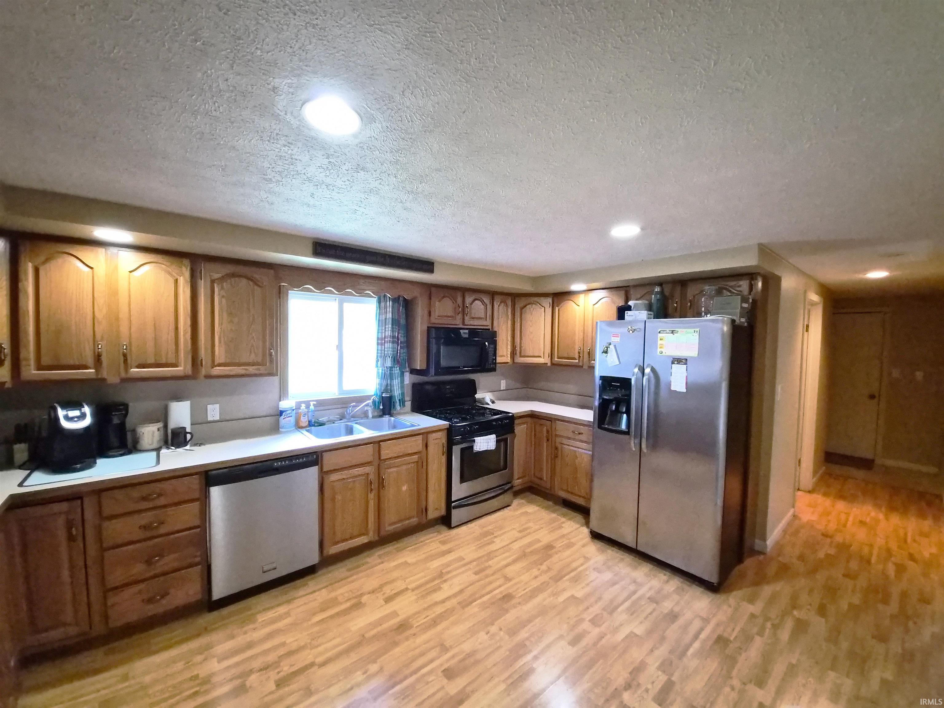 Photo 4 of 2482 S 400 E