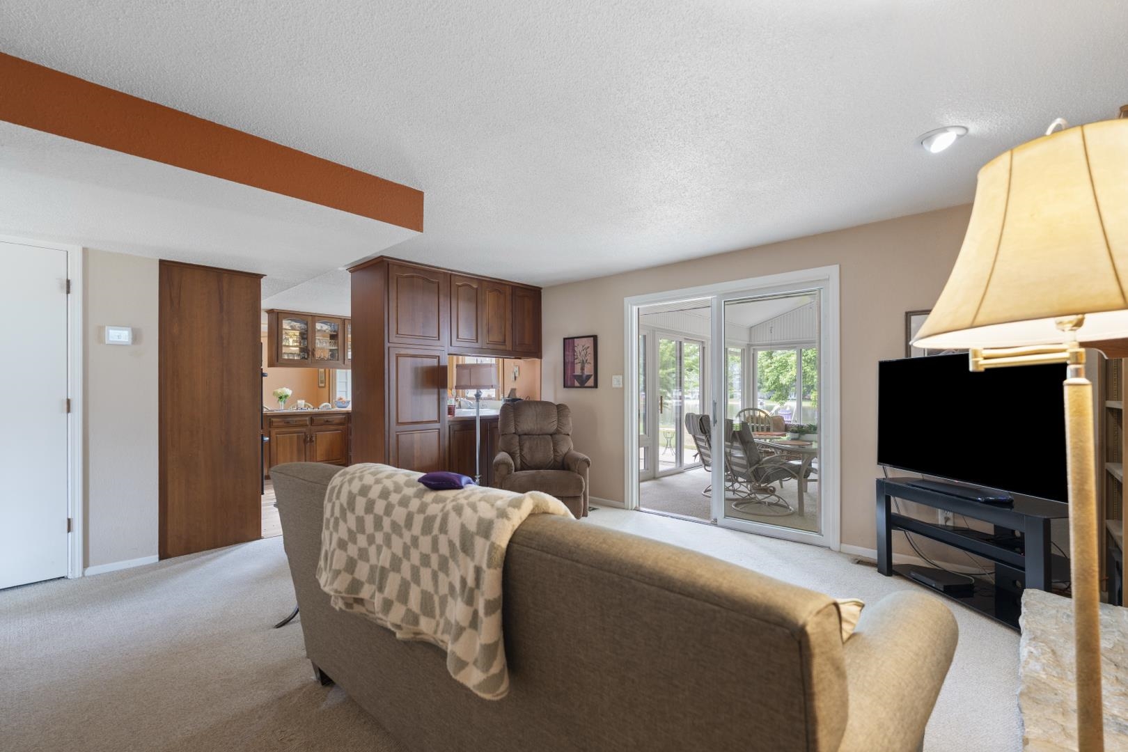 Photo 18 of 2127 Bluewater Drive