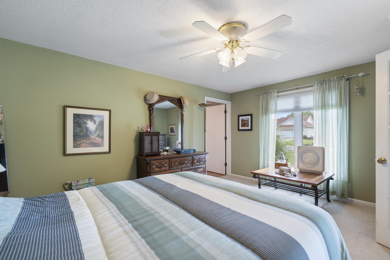 Photo 19 of 2127 Bluewater Drive