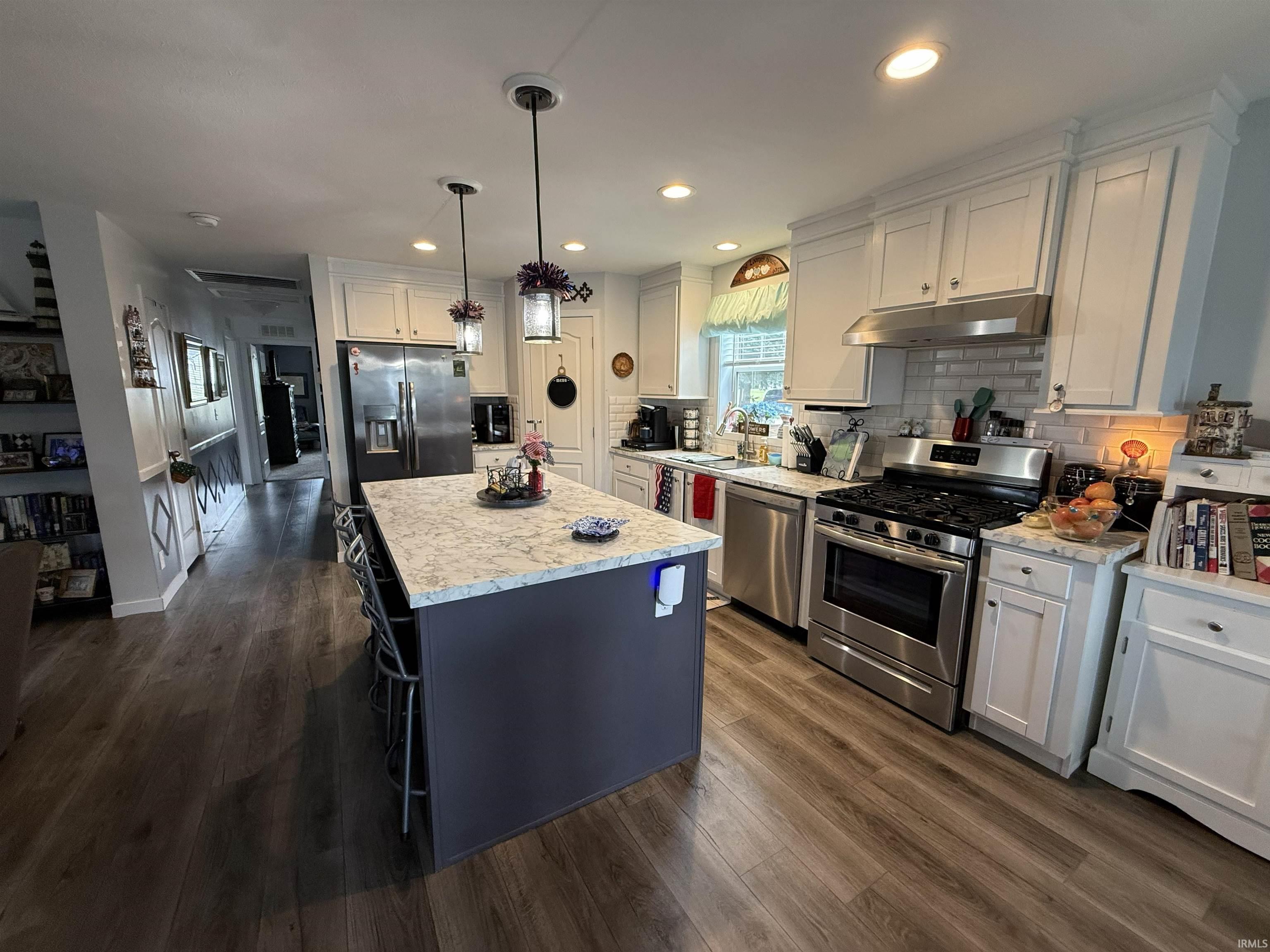 Photo 14 of 11385 N Memorial Parkway