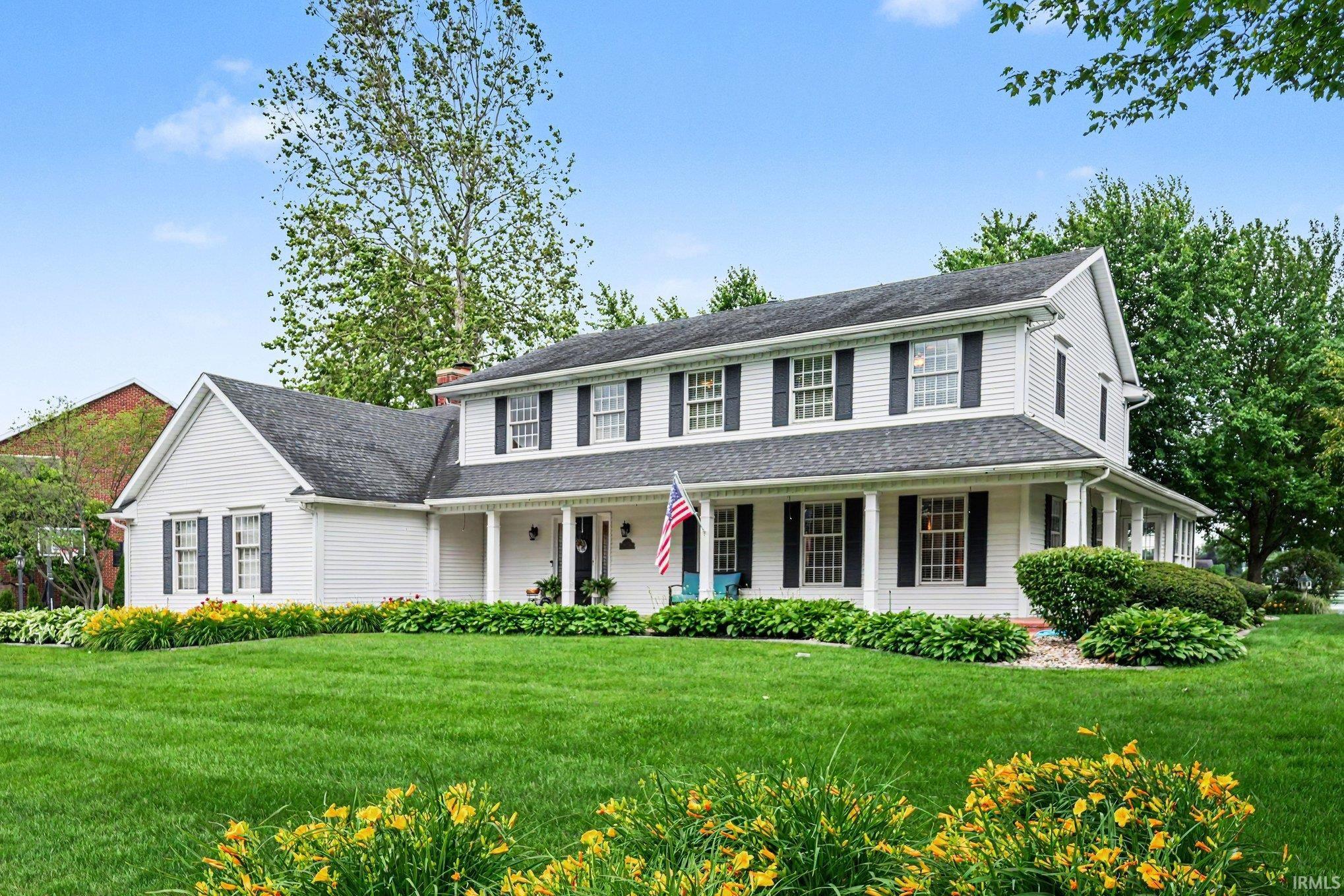 Welcome Home to 15190 Durham Way E