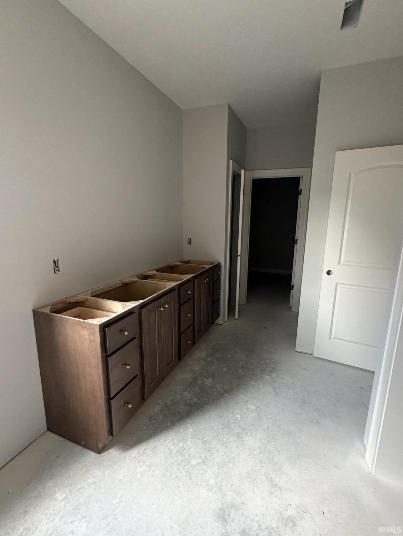 Ensuite Master Bathroom