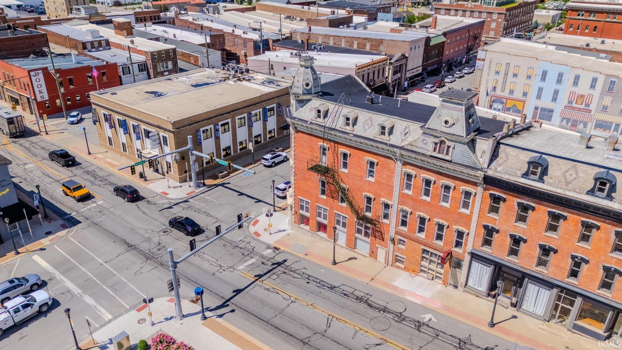 Photo 5 of 2 W Market Street