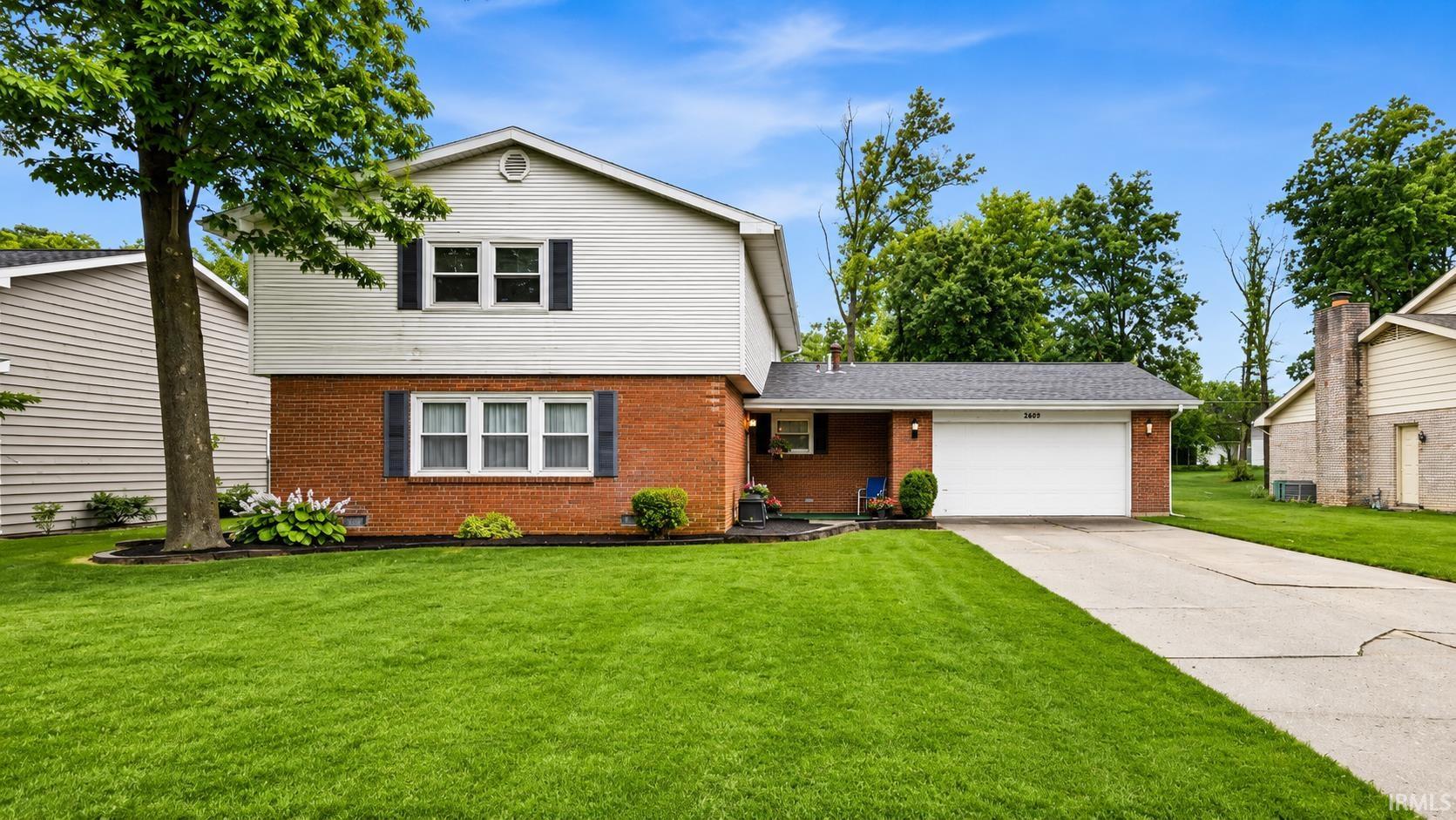 Photo 2 of Manufactured home for sale at 2609 W Riggin Rd, Muncie, IN 47304 | MLS# 202624757 | Listing updated on 2026-09-01