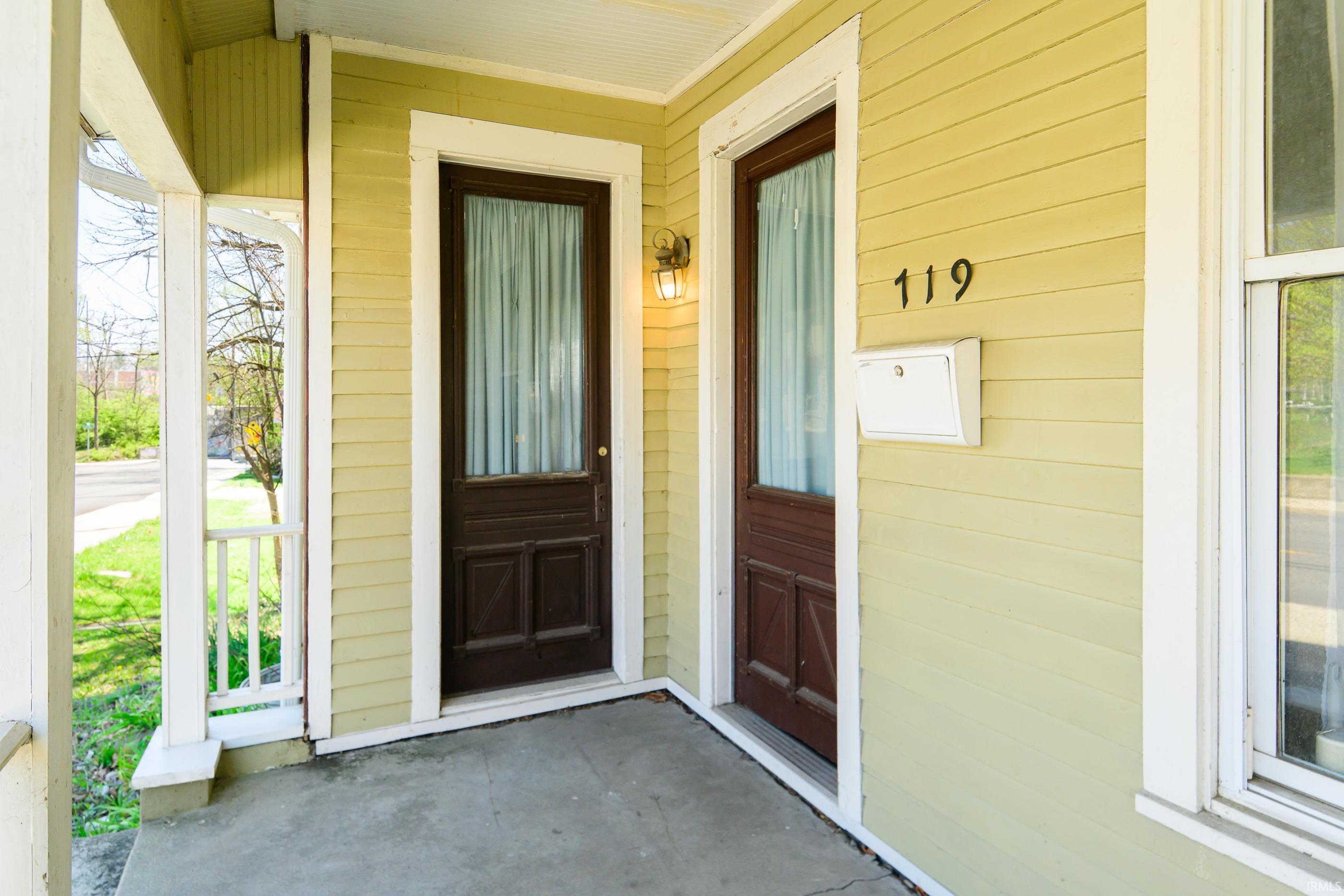 2nd image of 719 W 11th St, Bloomington, IN 47404 | MLS# 202624785
