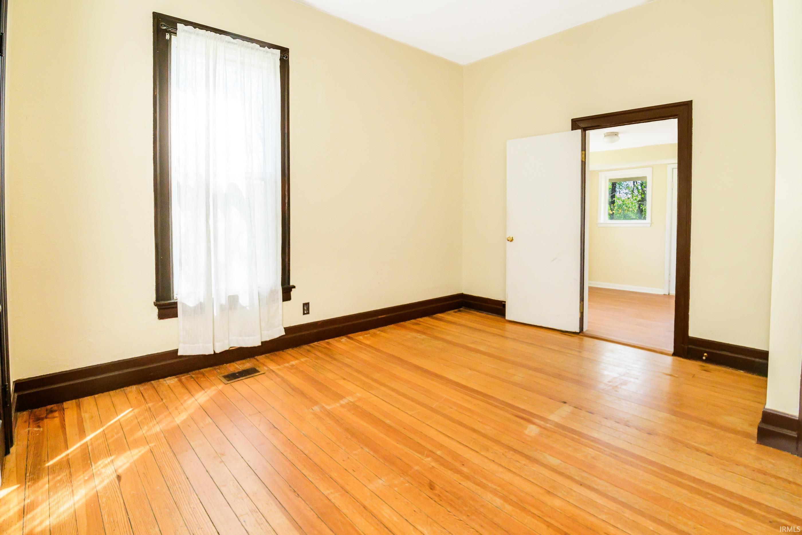 5th image of 719 W 11Th St, Bloomington, IN 47404 | MLS# 202624785