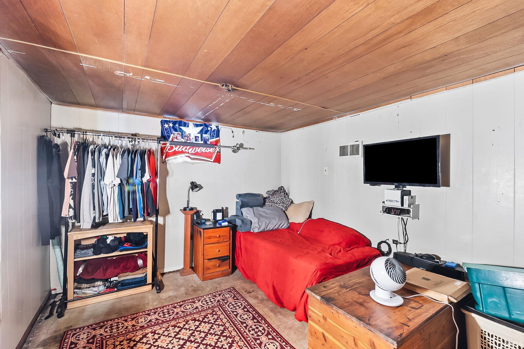 Photo 14 of 1319 W Wildwood Avenue