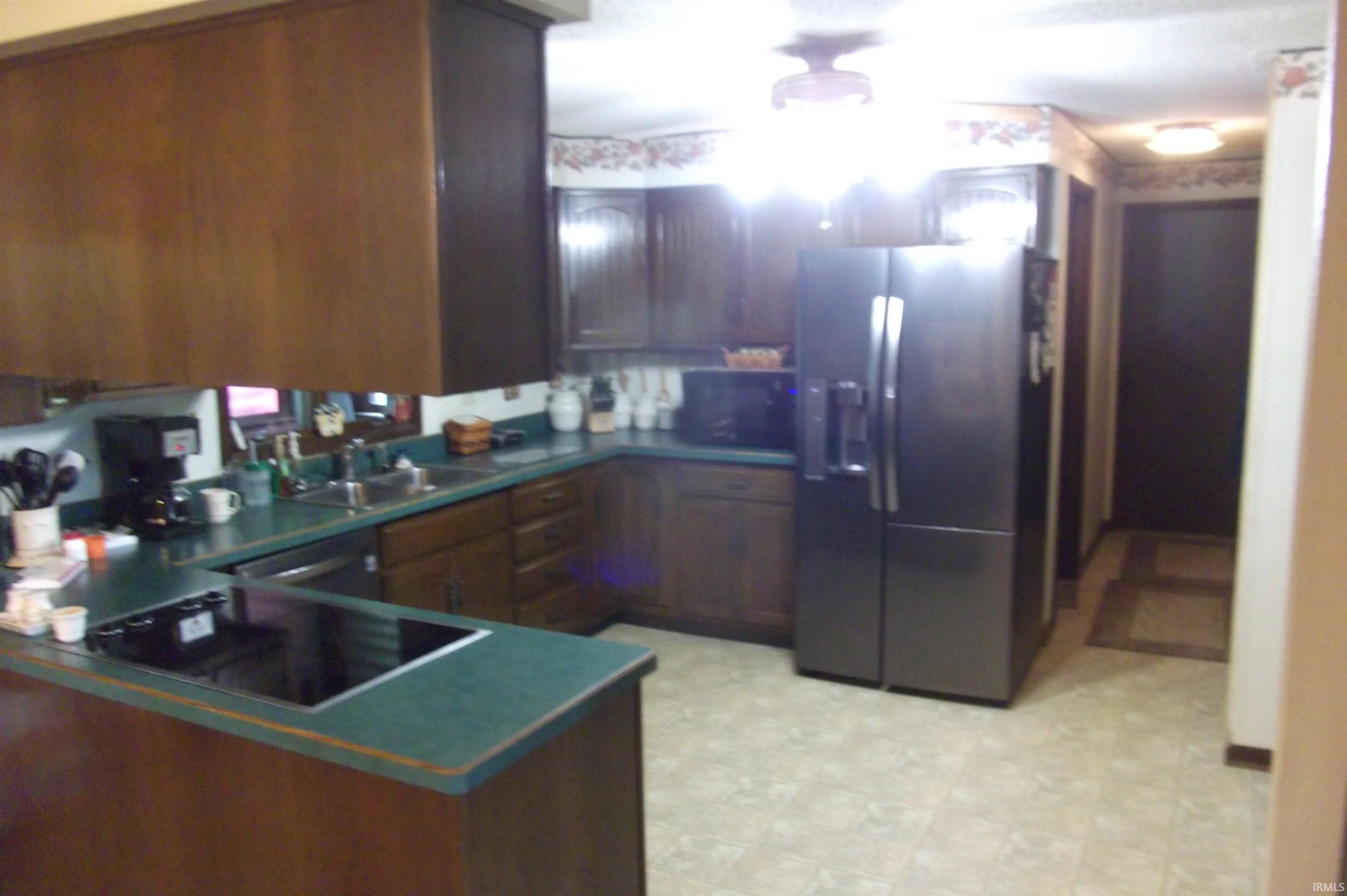 Photo 15 of 4565 E 100 N