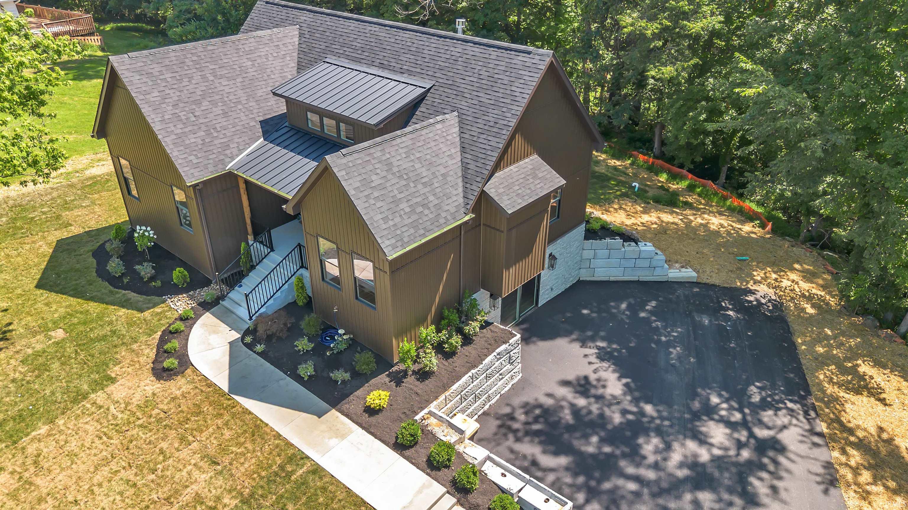 3rd image of 6221 S Shields Ridge Rd, Bloomington, IN 47401 | MLS# 202624960