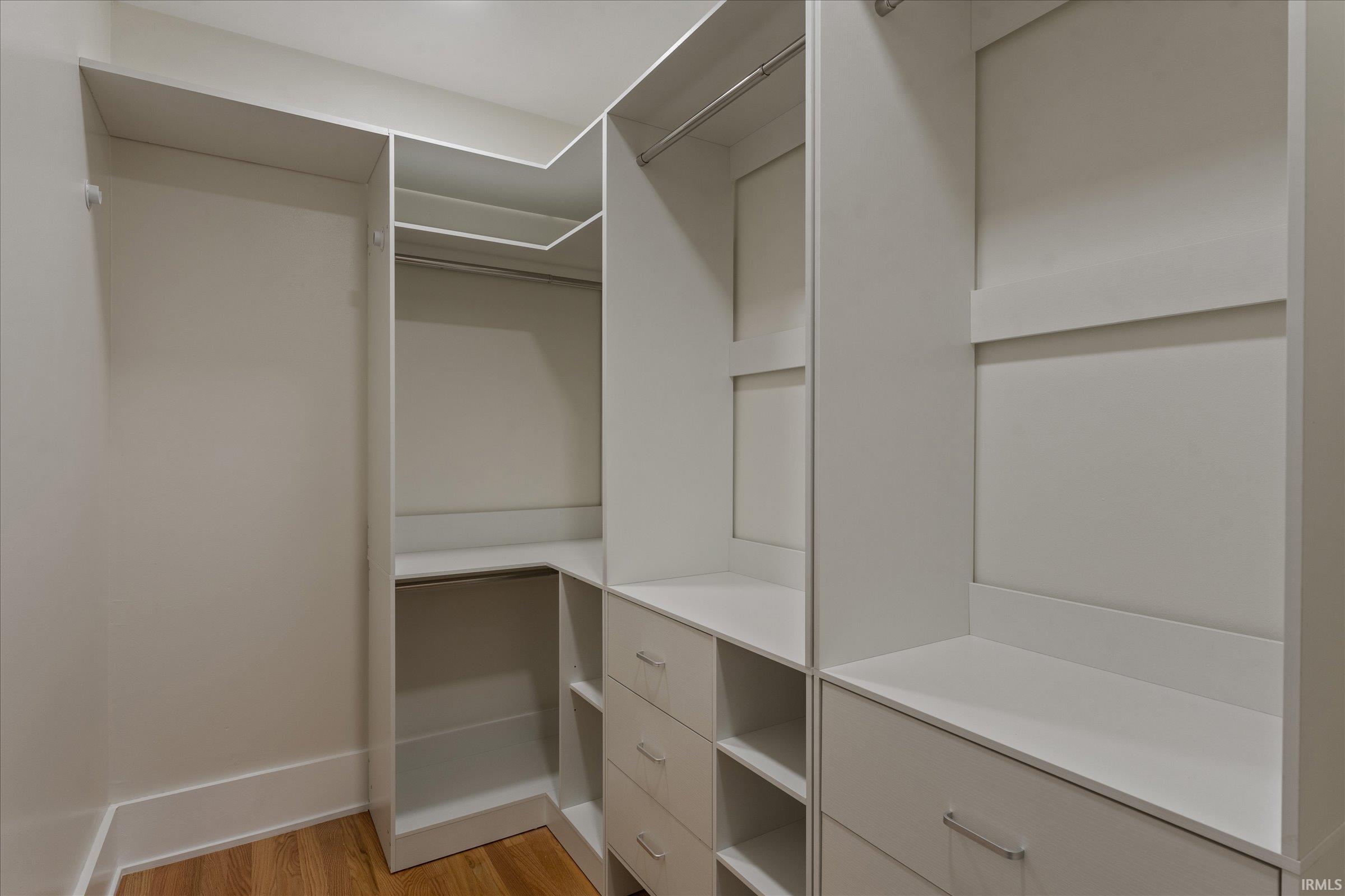 Walk In Closets