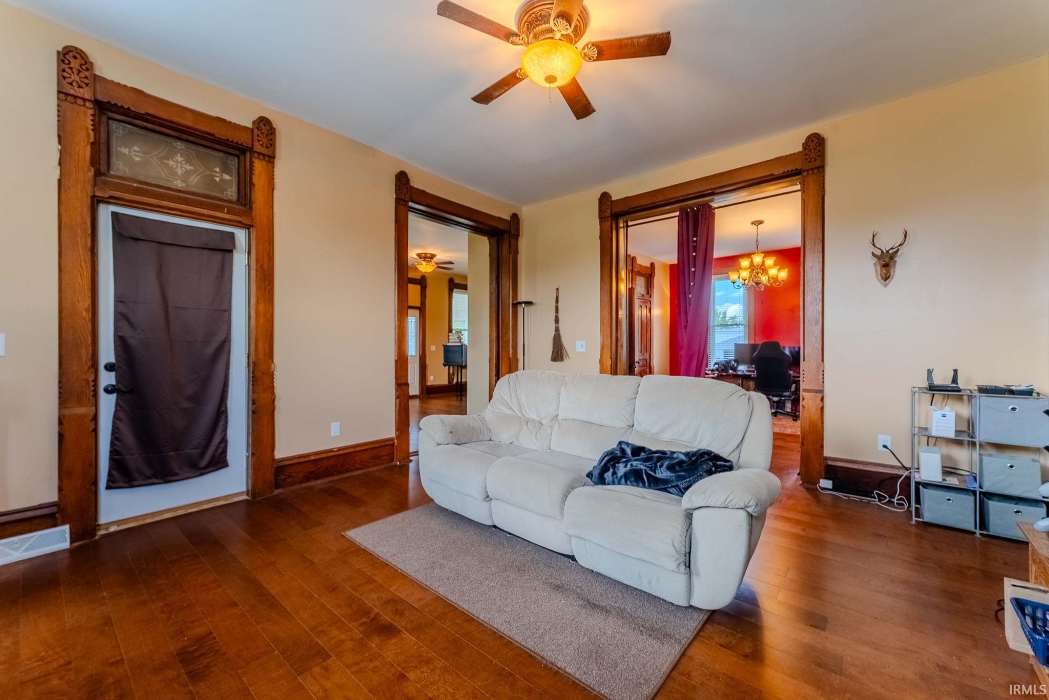 Photo 8 of 305 Manchester Avenue