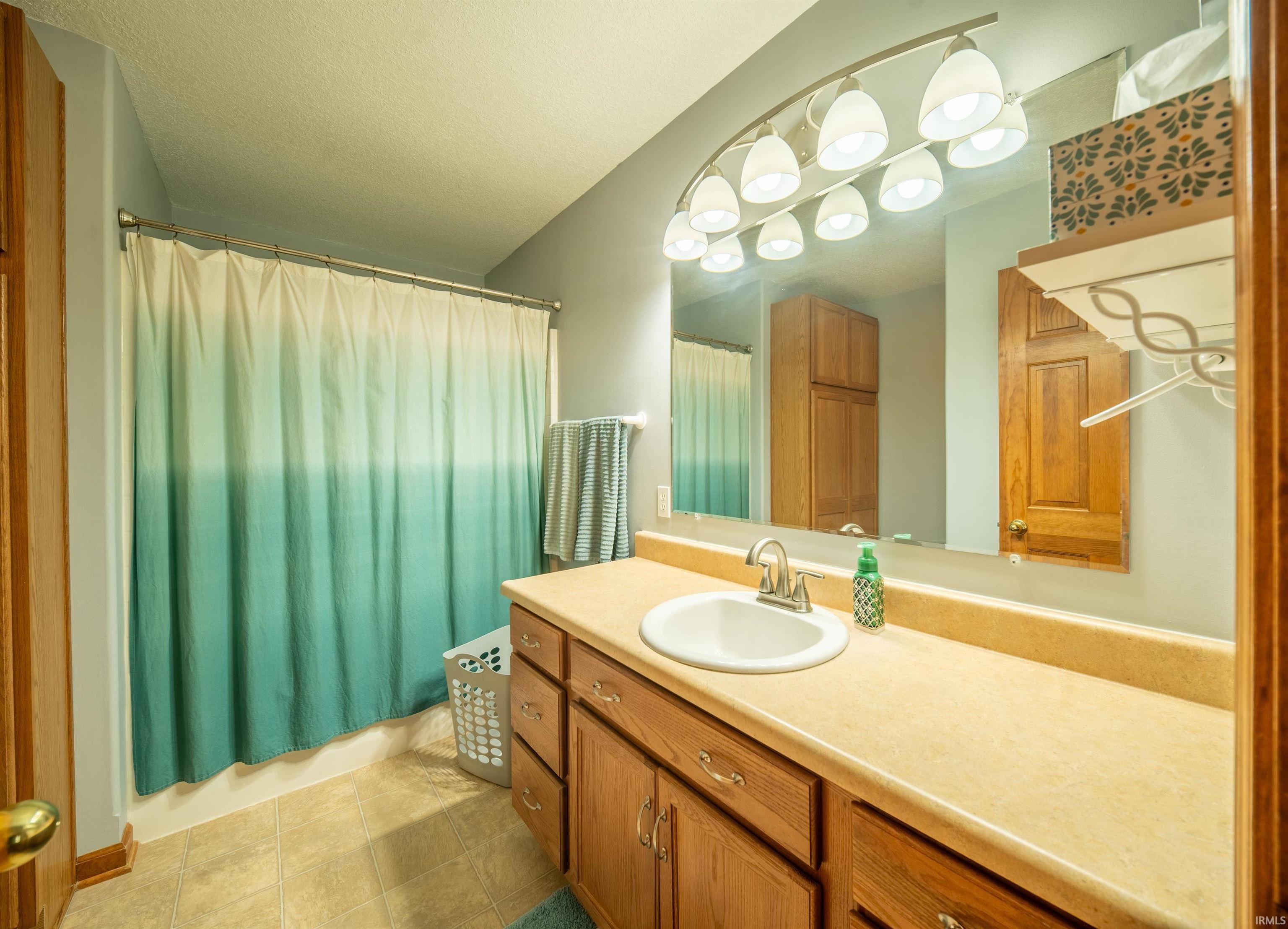 Photo 11 of 9418 Greyhawk Drive