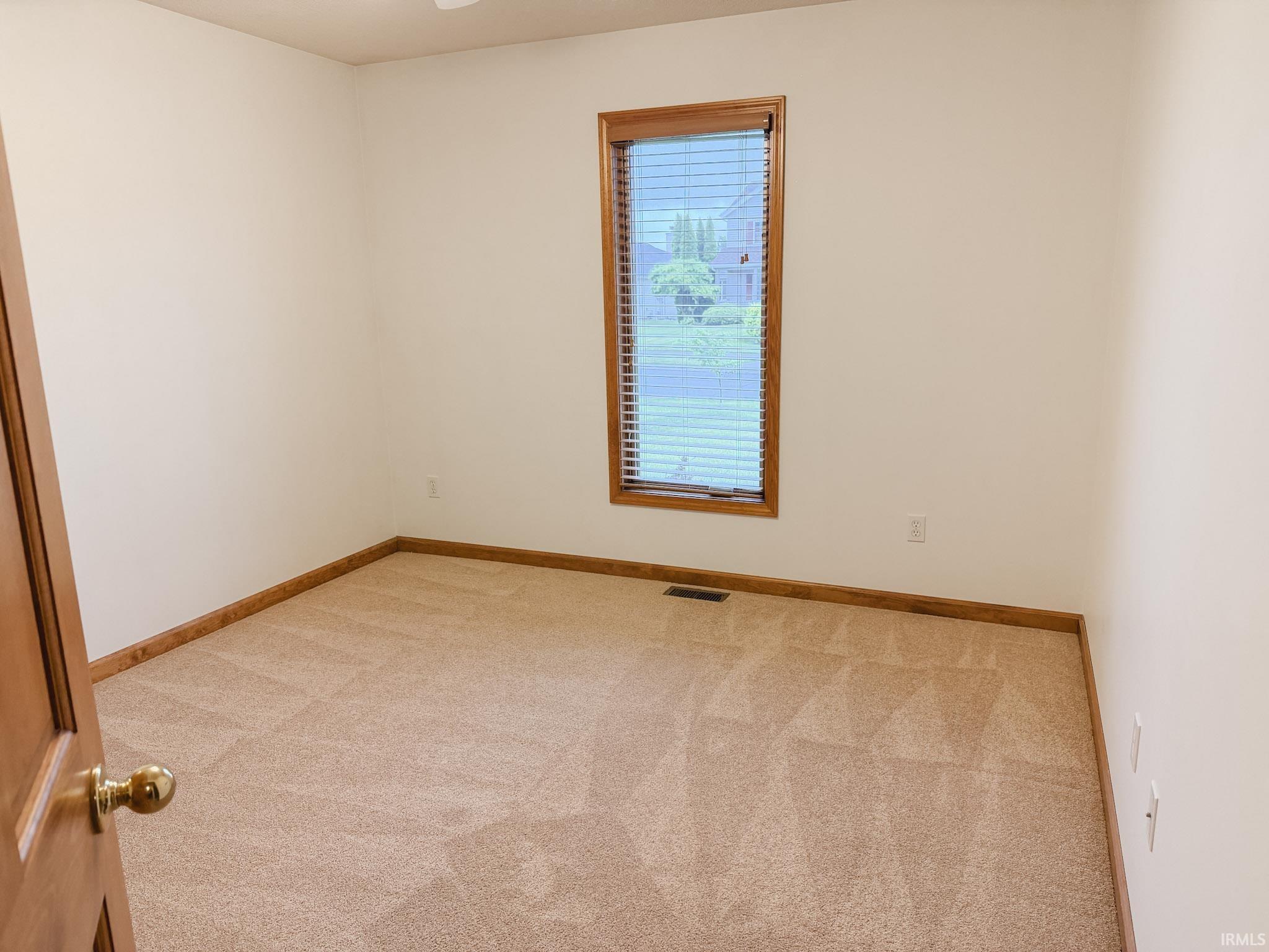 Photo 15 of 9418 Greyhawk Drive