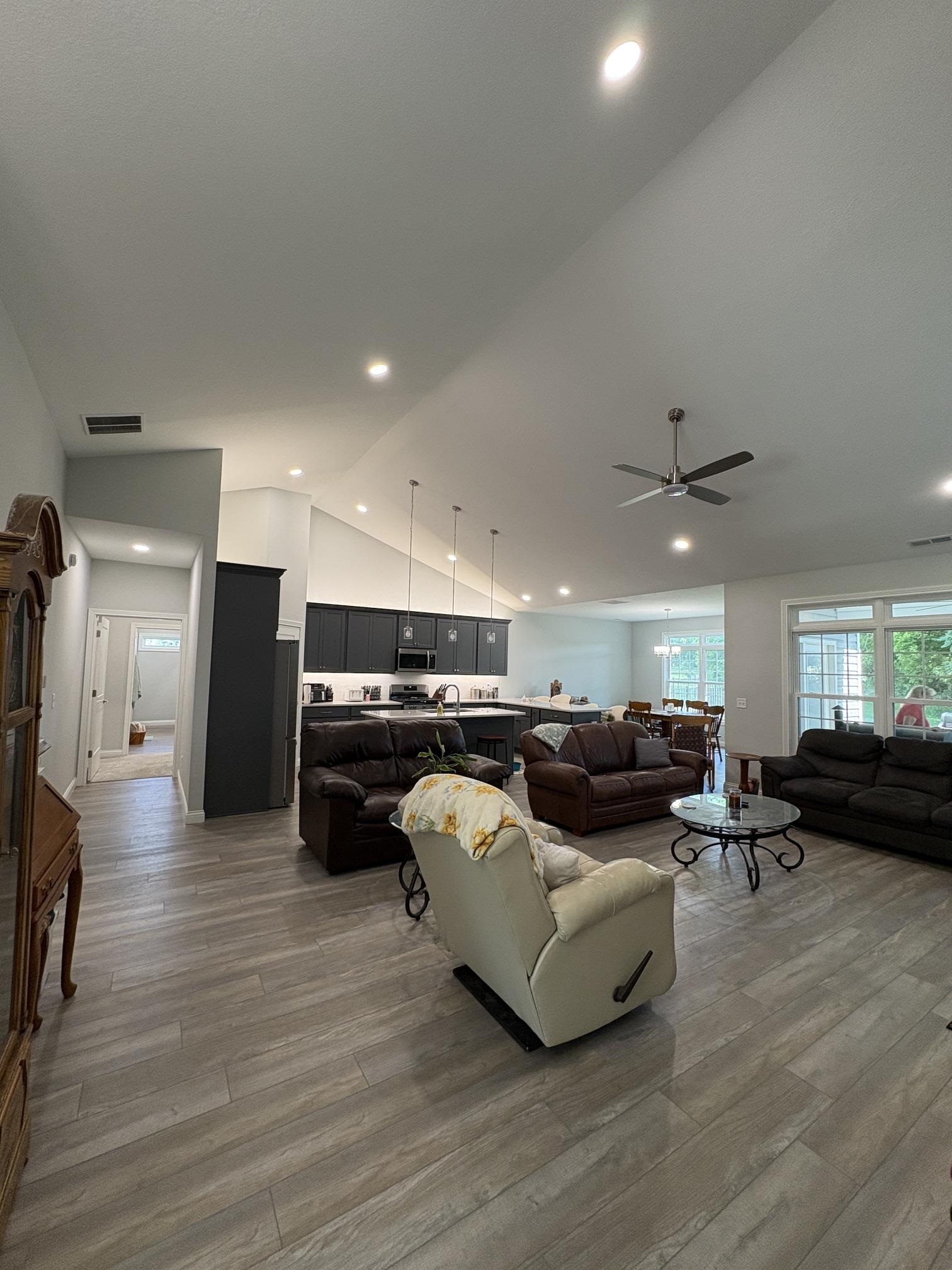 Photo 8 of 3020 N 405 W