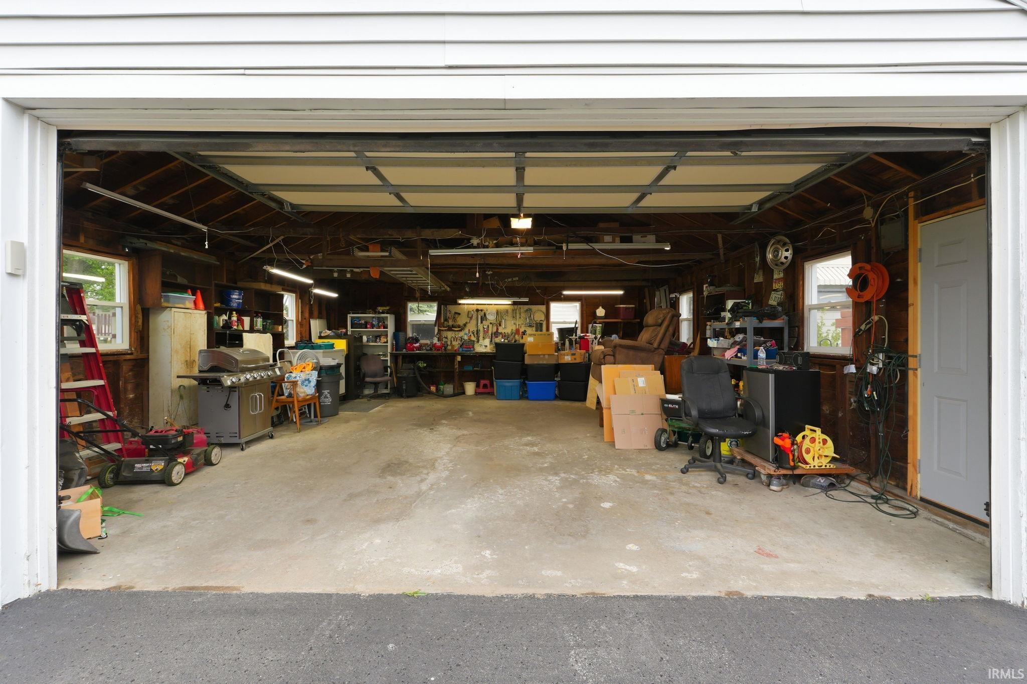 Photo 33 of 7314 Bluffton Road