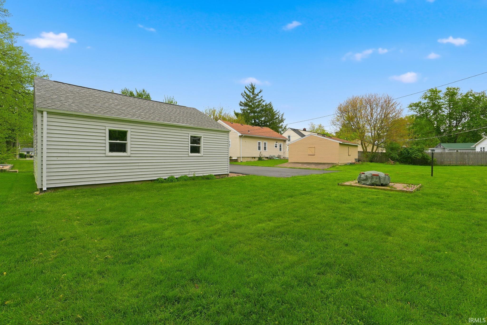 Photo 34 of 7314 Bluffton Road