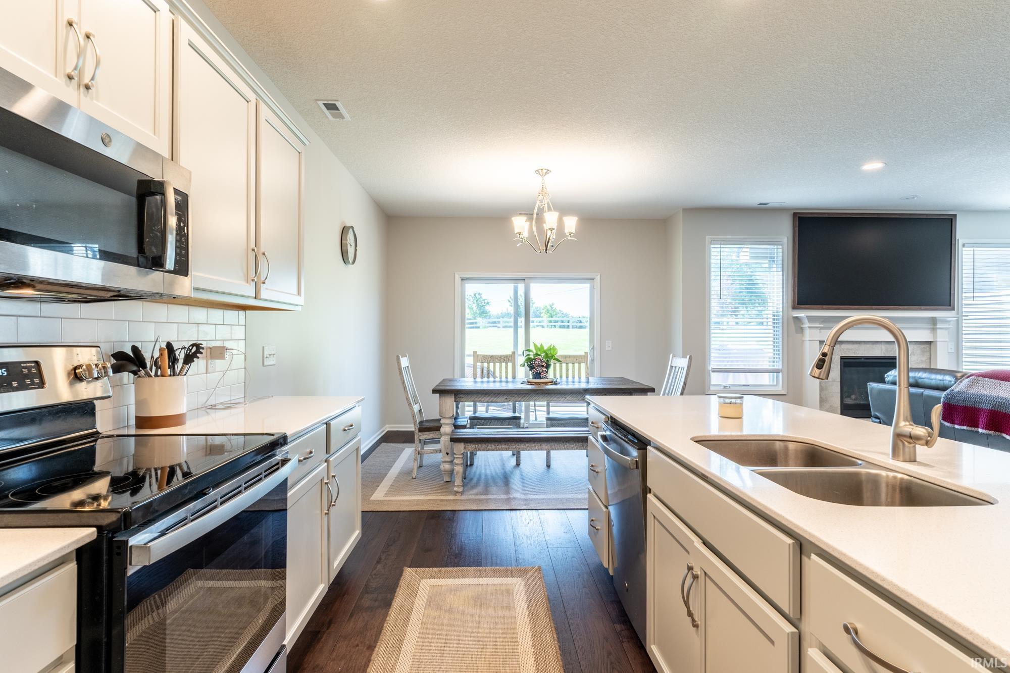 Photo 9 of 1276 Bunting Drive