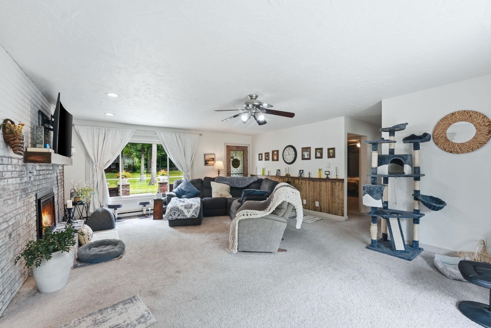 Photo 6 of 1455 N 140 W