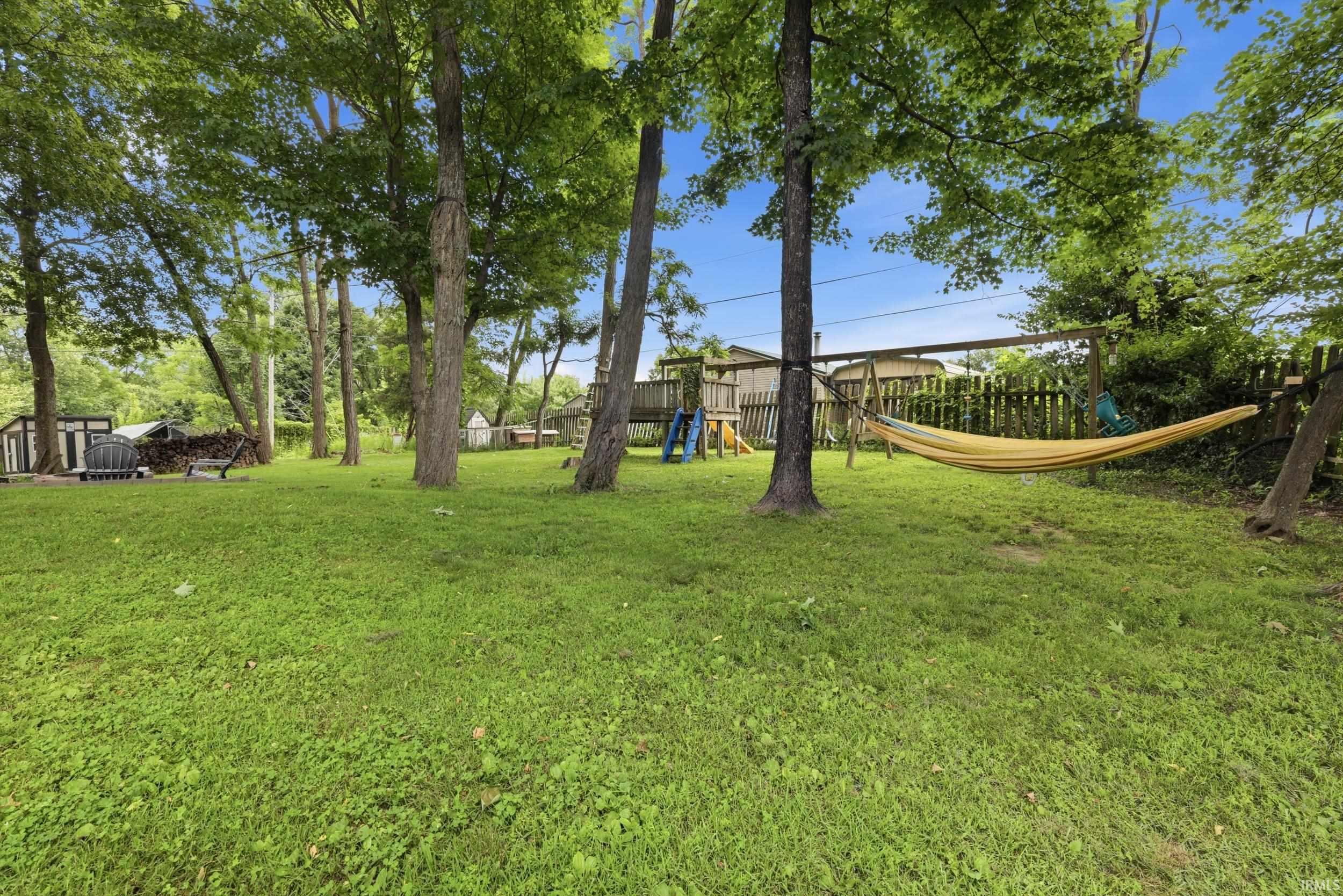 Photo 3 of Manufactured home for sale at 4078 N Brookwood Dr, Bloomington, IN 47404 | MLS# 202626119 | Listing updated on 2026-09-15
