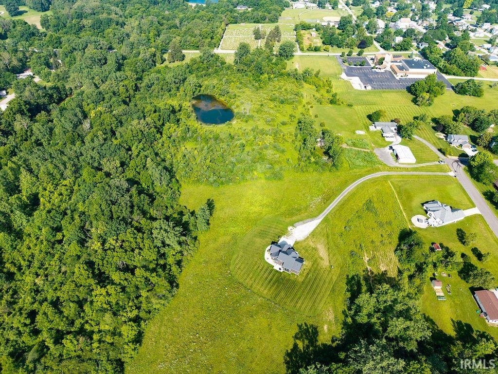 Photo 16 of 300 W Woodview