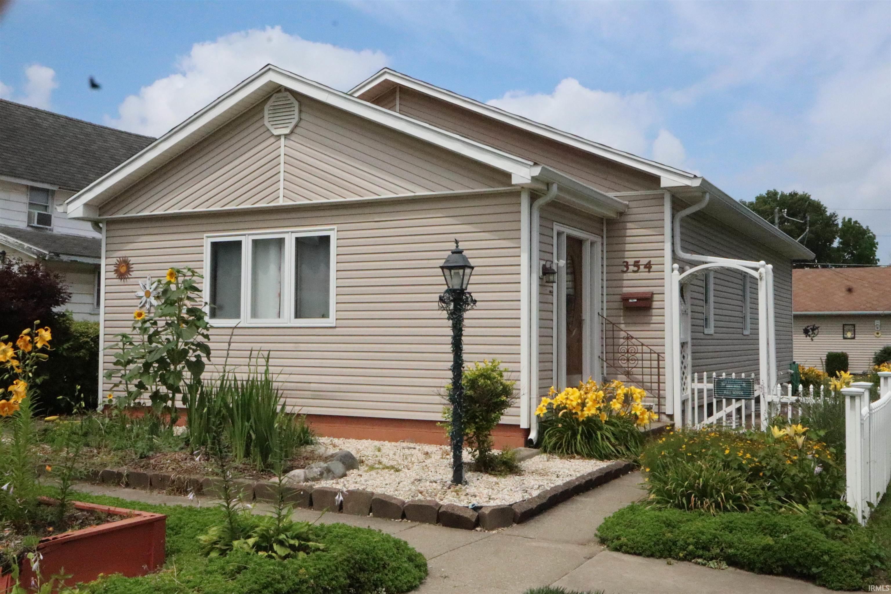 1st image of 354 W 12 St, Peru, IN 46970 | MLS# 202626186