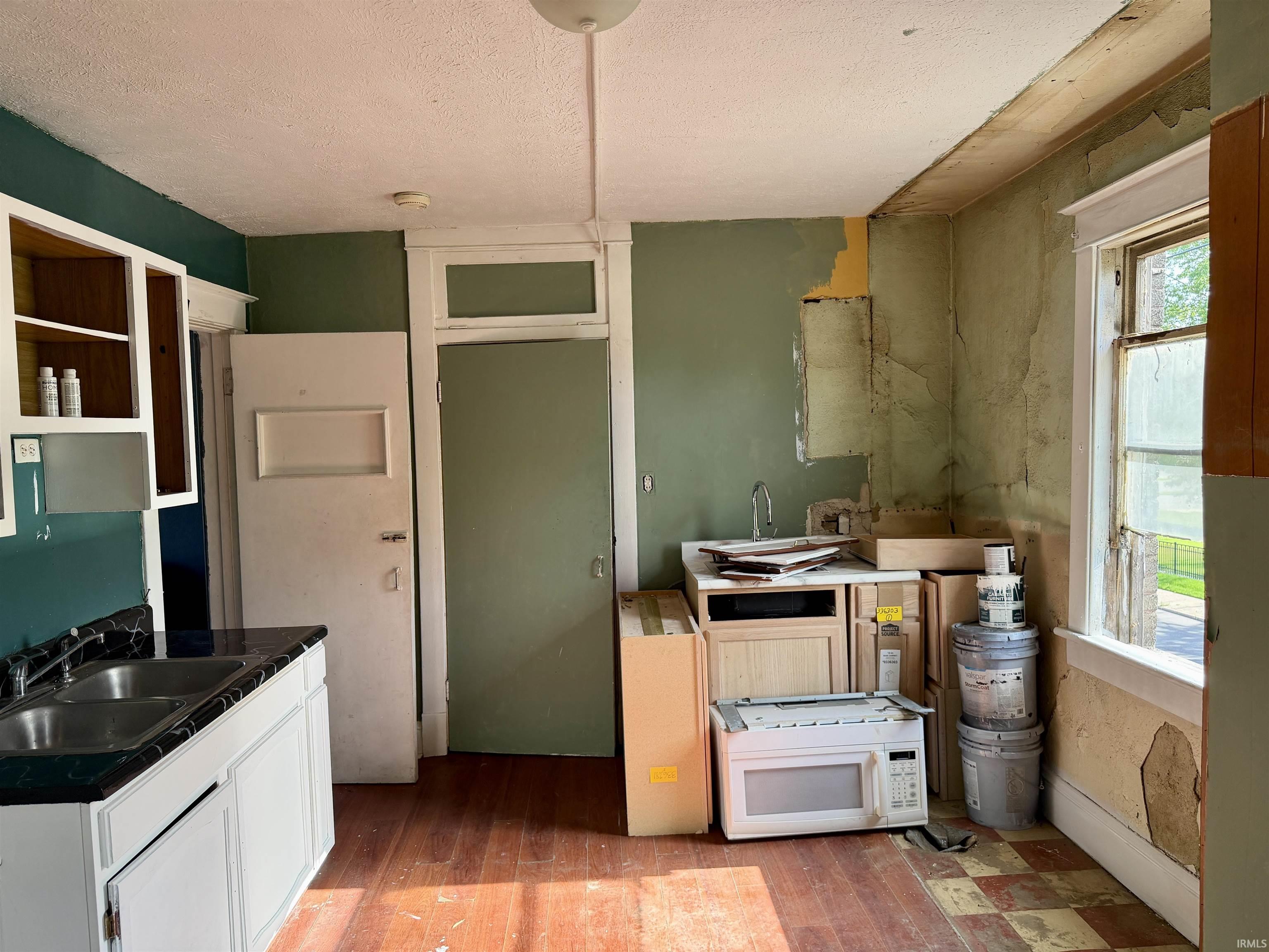 Photo 15 of 1165 Edwardsburg Avenue