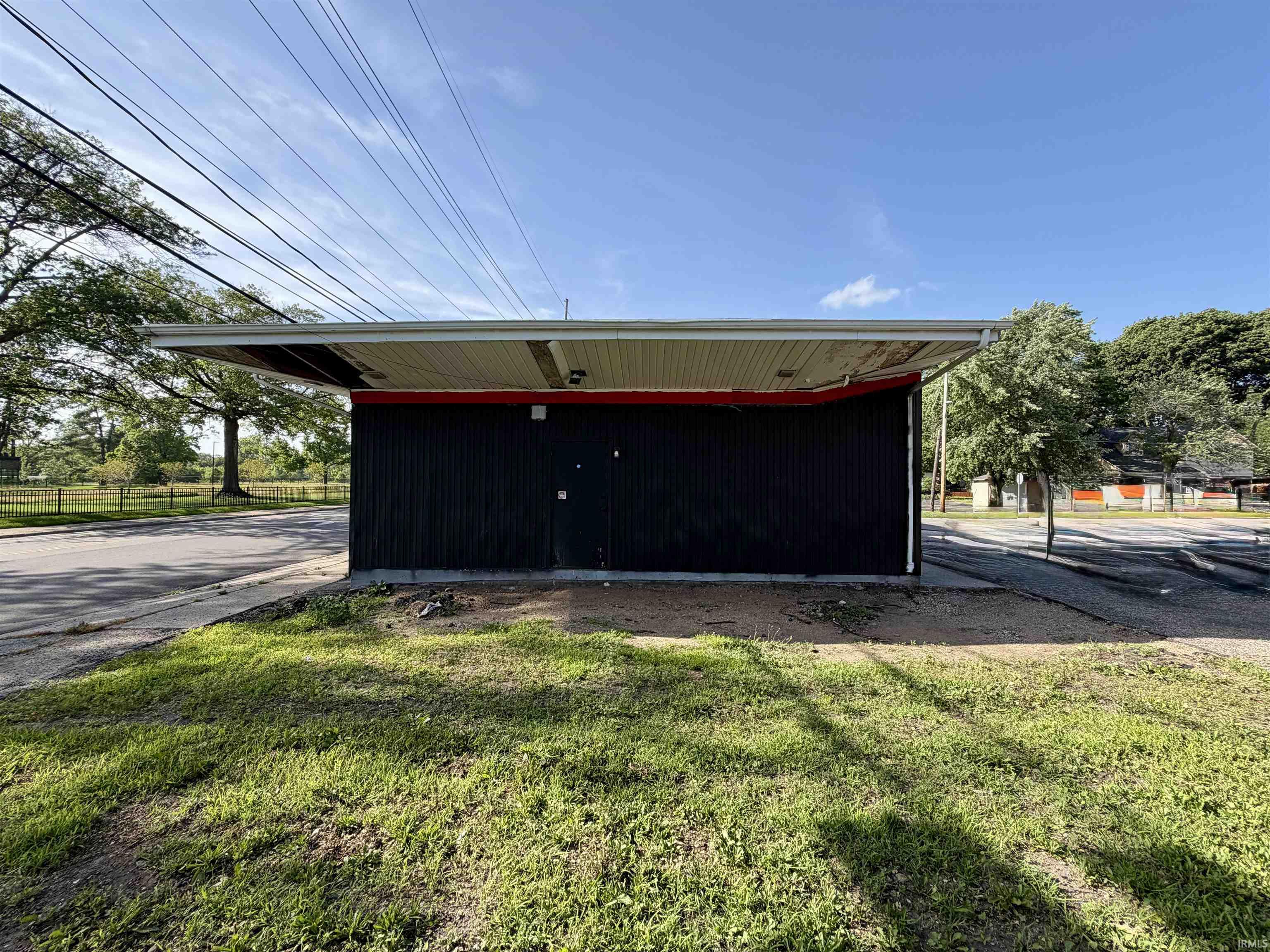 Photo 2 of 1165 Edwardsburg Avenue
