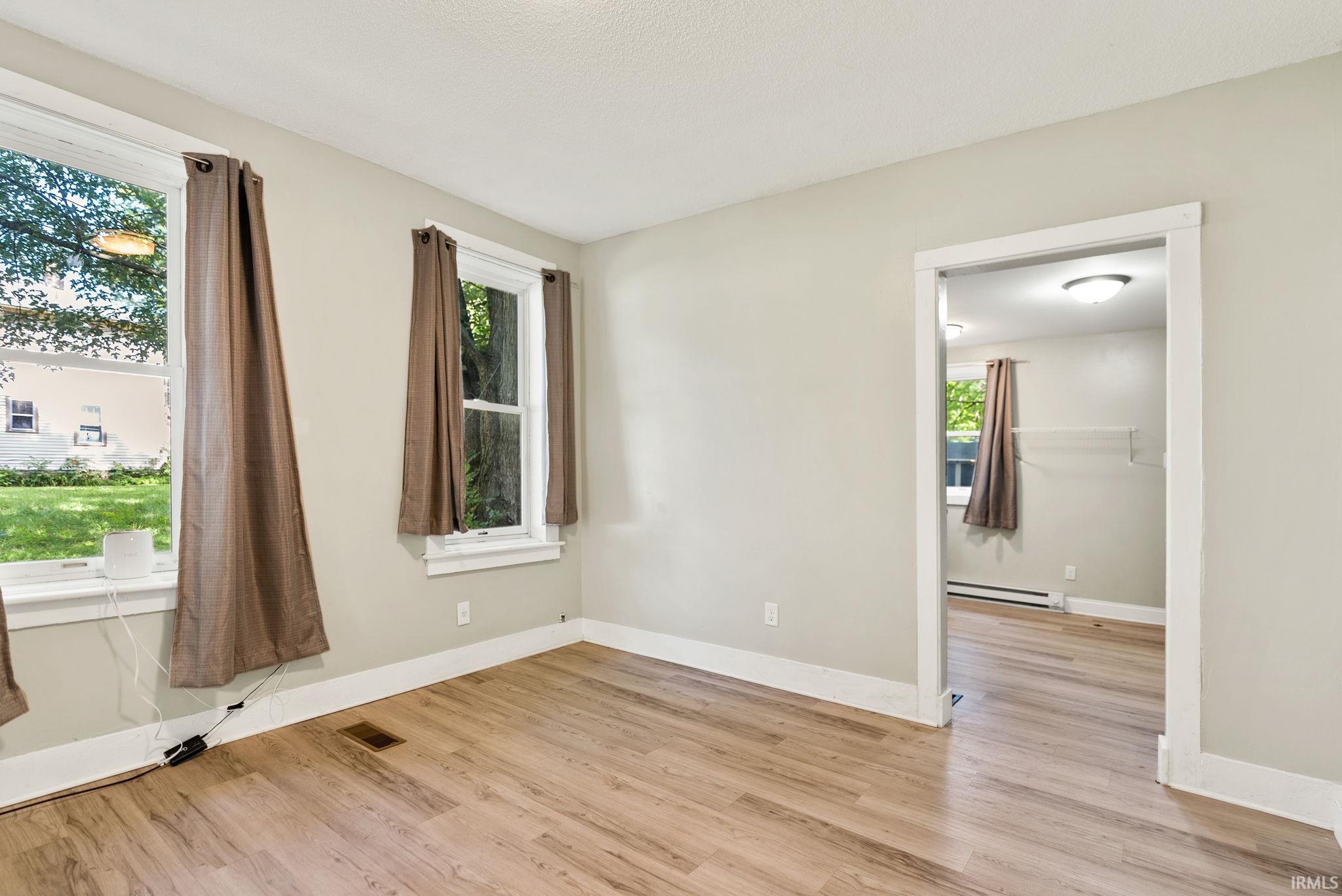 Photo 11 of 421 Poplar Street